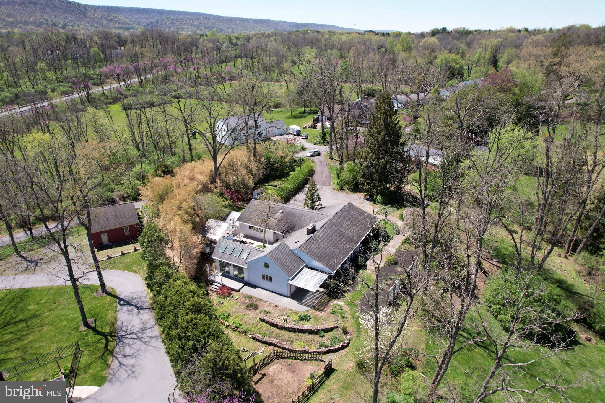 State College, PA 16801,531 KENNARD RD