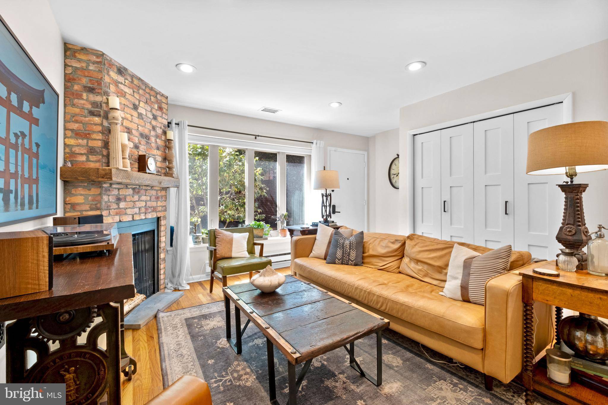 Philadelphia, PA 19147,1 CHRISTIAN ST #44L