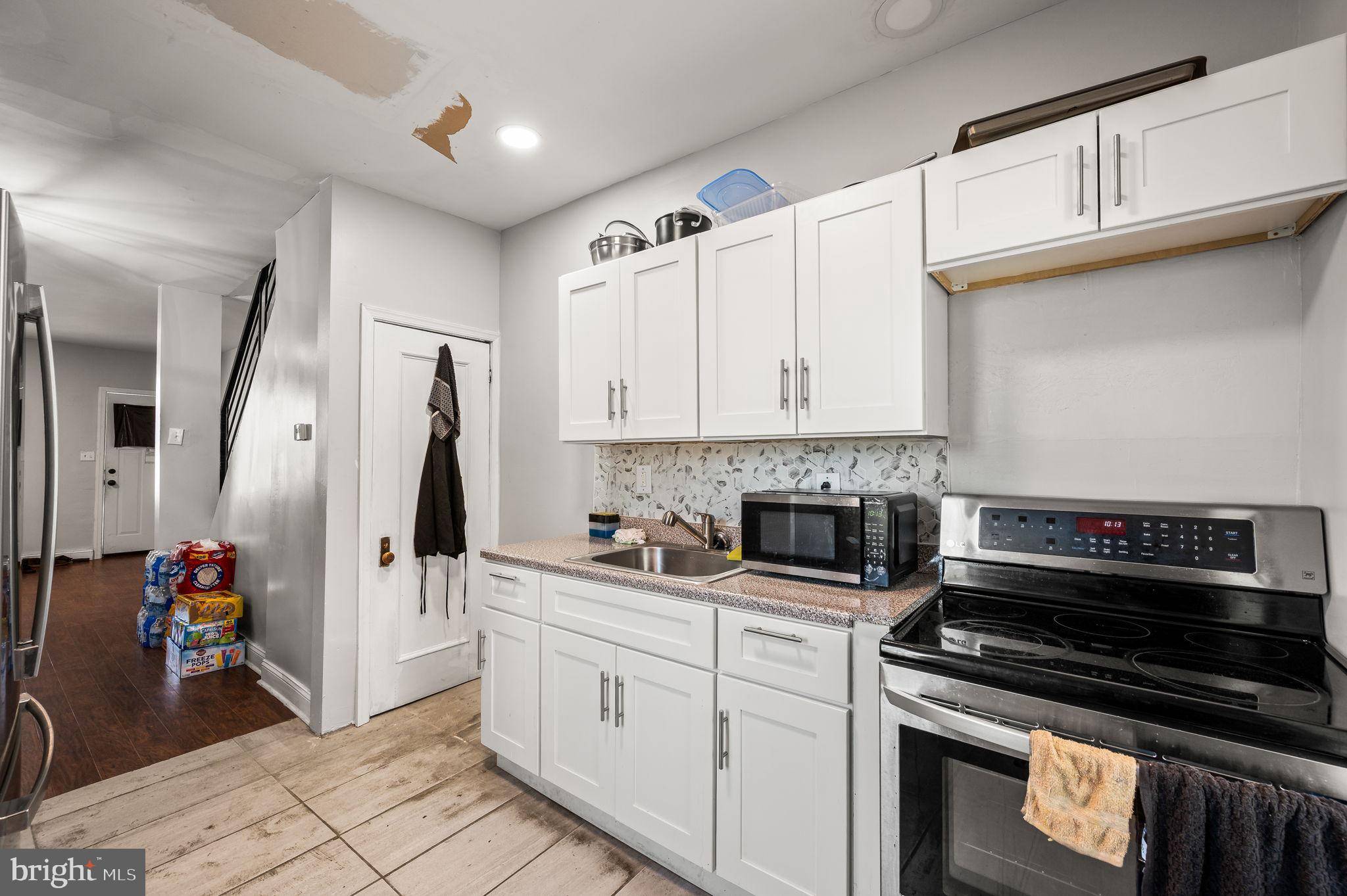 Philadelphia, PA 19139,5036 OGDEN ST