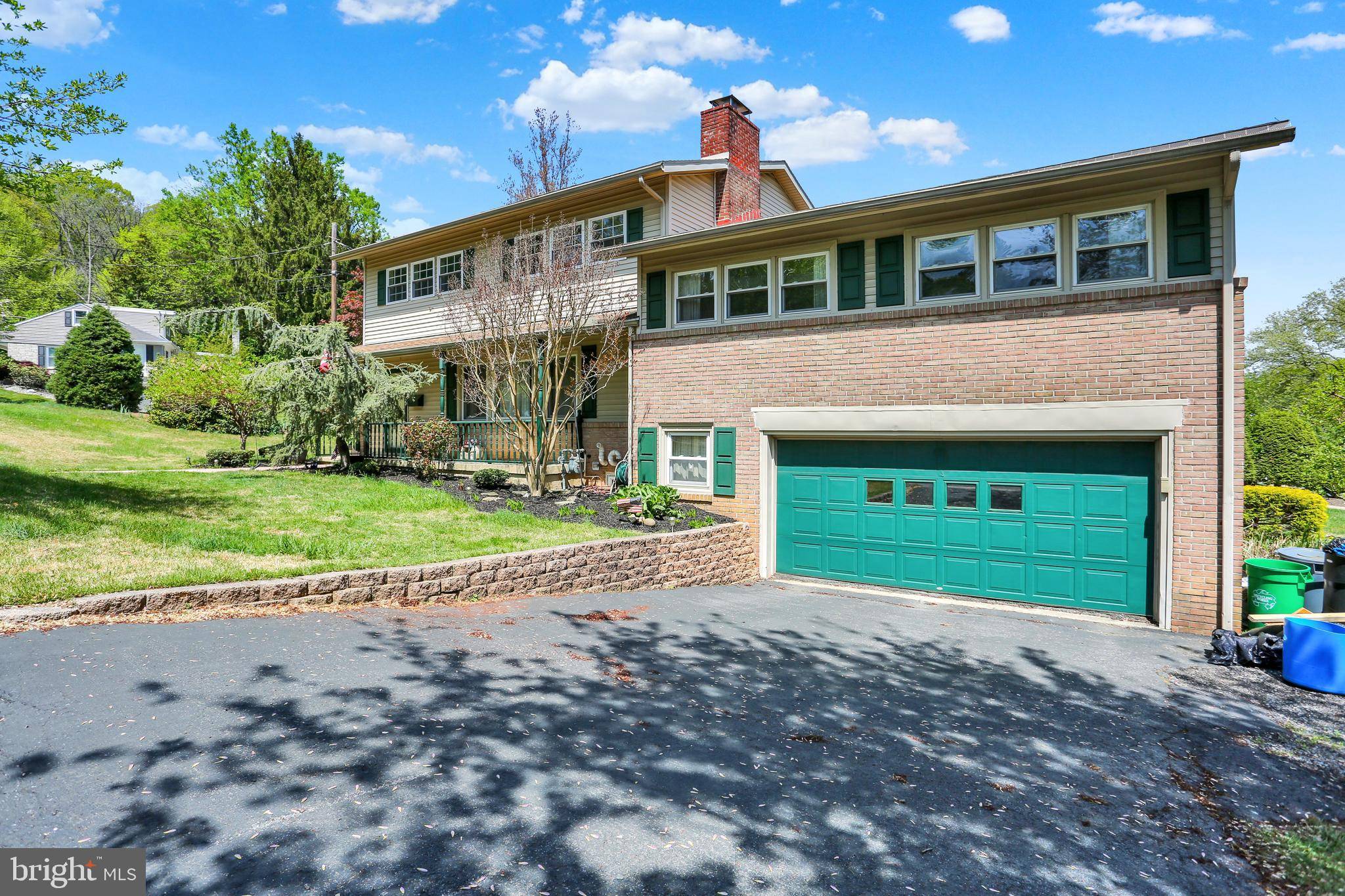 Reading, PA 19607,305 LYNOAK AVE