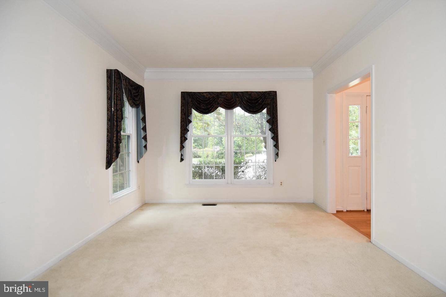 Sterling, VA 20165,47313 GRANDVIEW PL