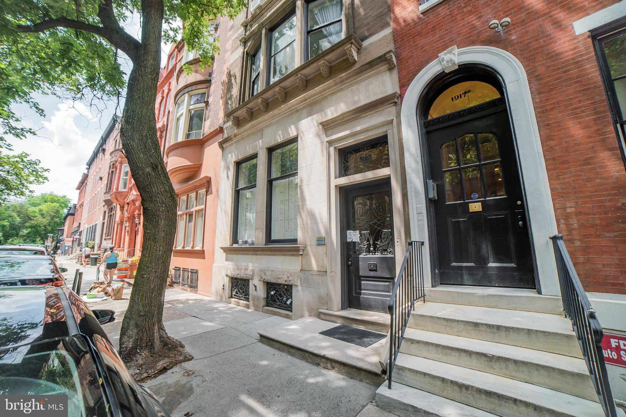 Philadelphia, PA 19103,1919 SPRUCE ST #2R