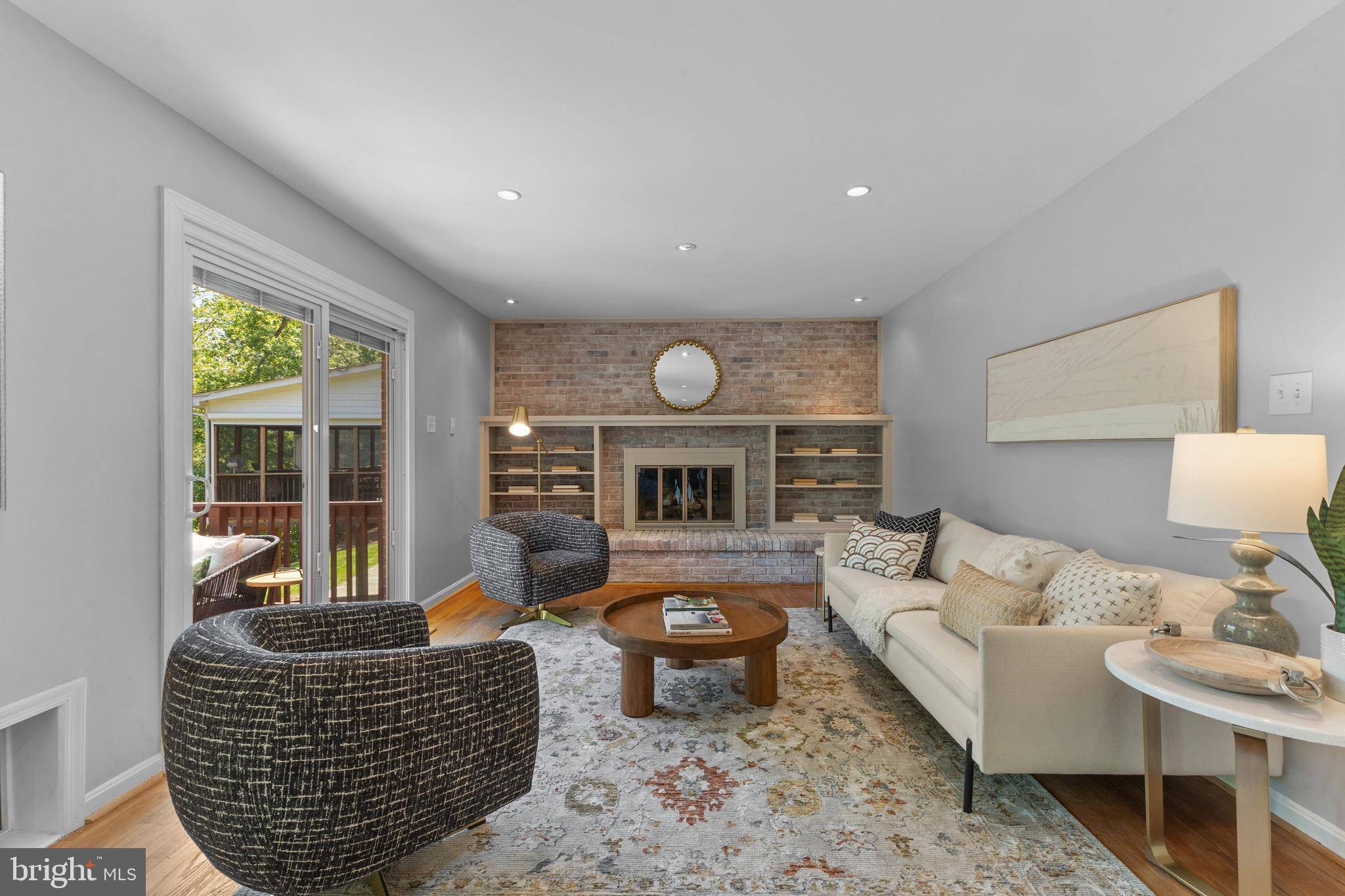 Alexandria, VA 22308,2305 CREEK DR