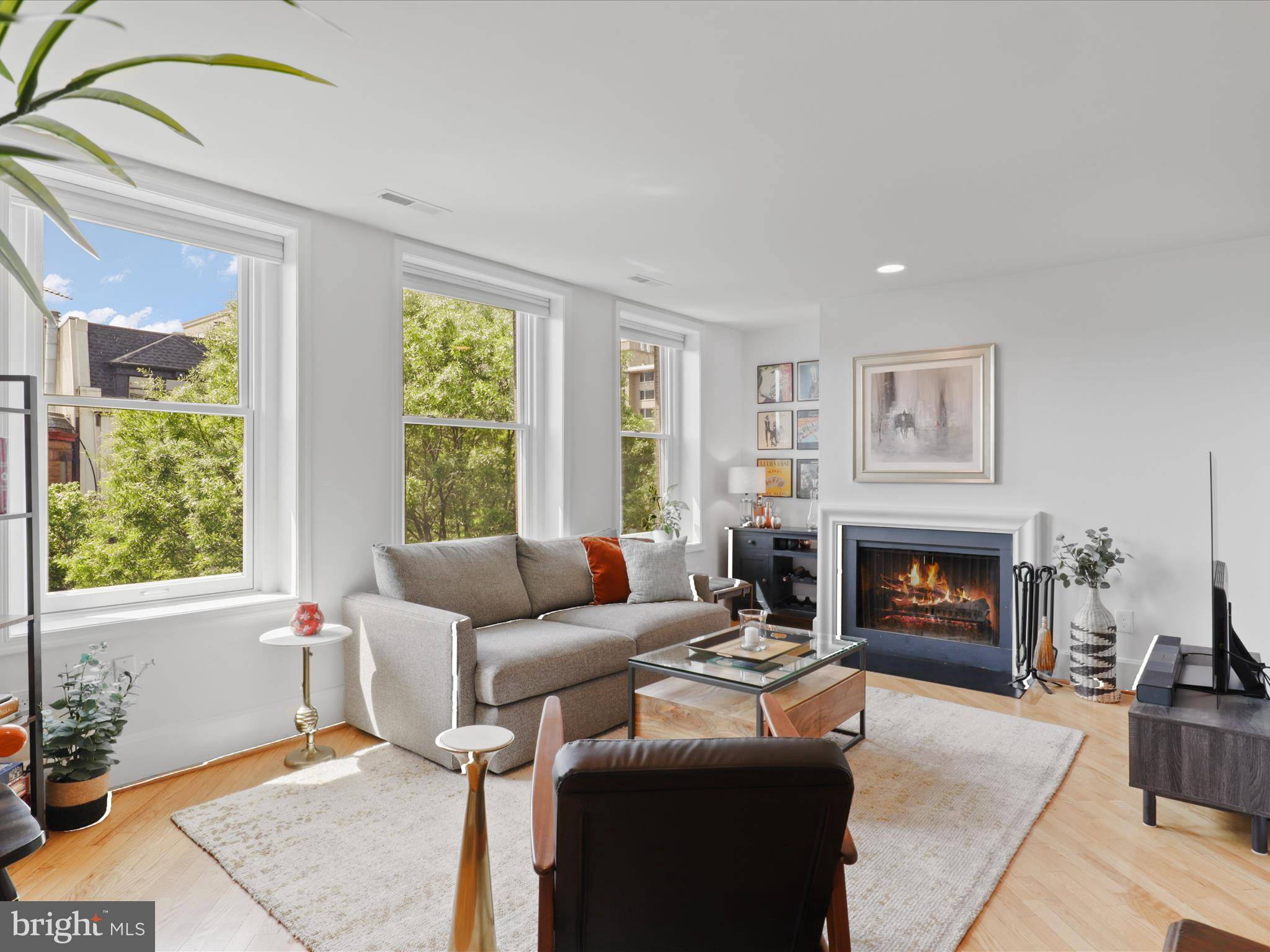 Washington, DC 20036,1409 21ST ST NW #3C