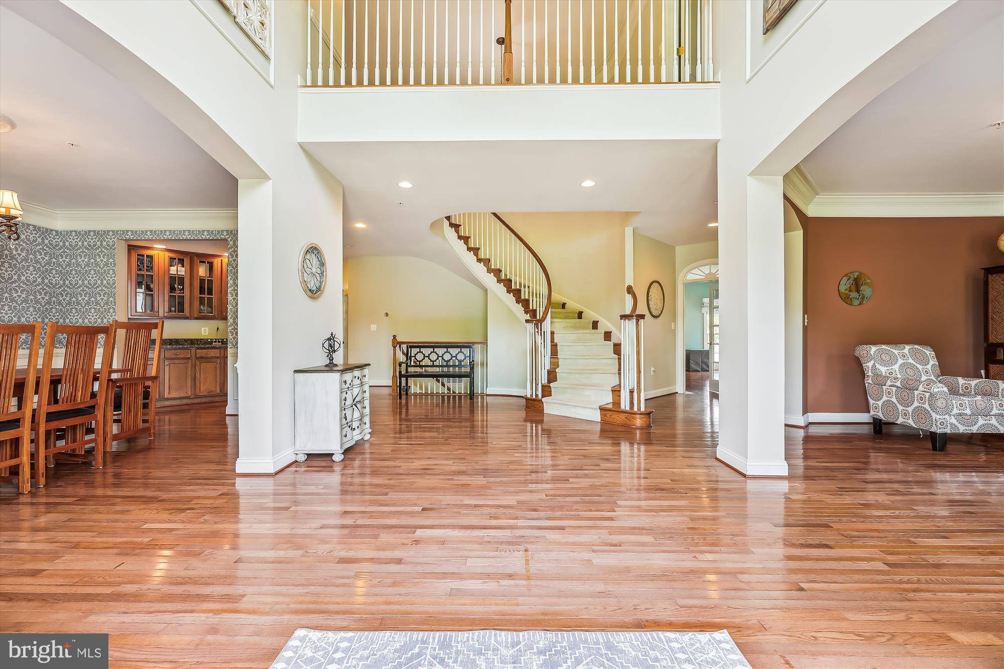 Gaithersburg, MD 20878,4 HIDDEN PONDS CT