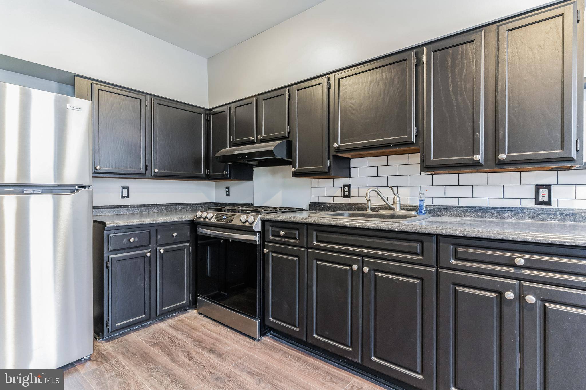 Philadelphia, PA 19146,1902 CARPENTER ST
