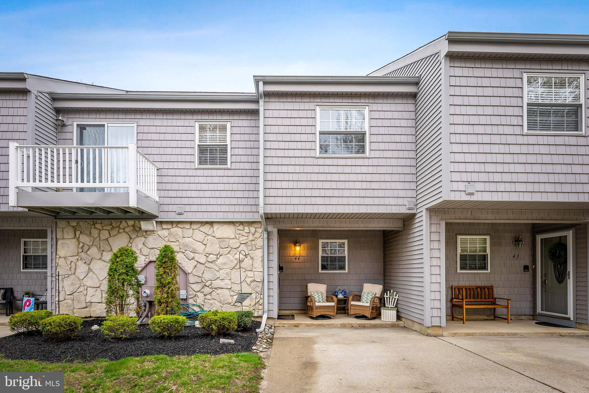 Hammonton, NJ 08037,44 HARBORWOOD DR