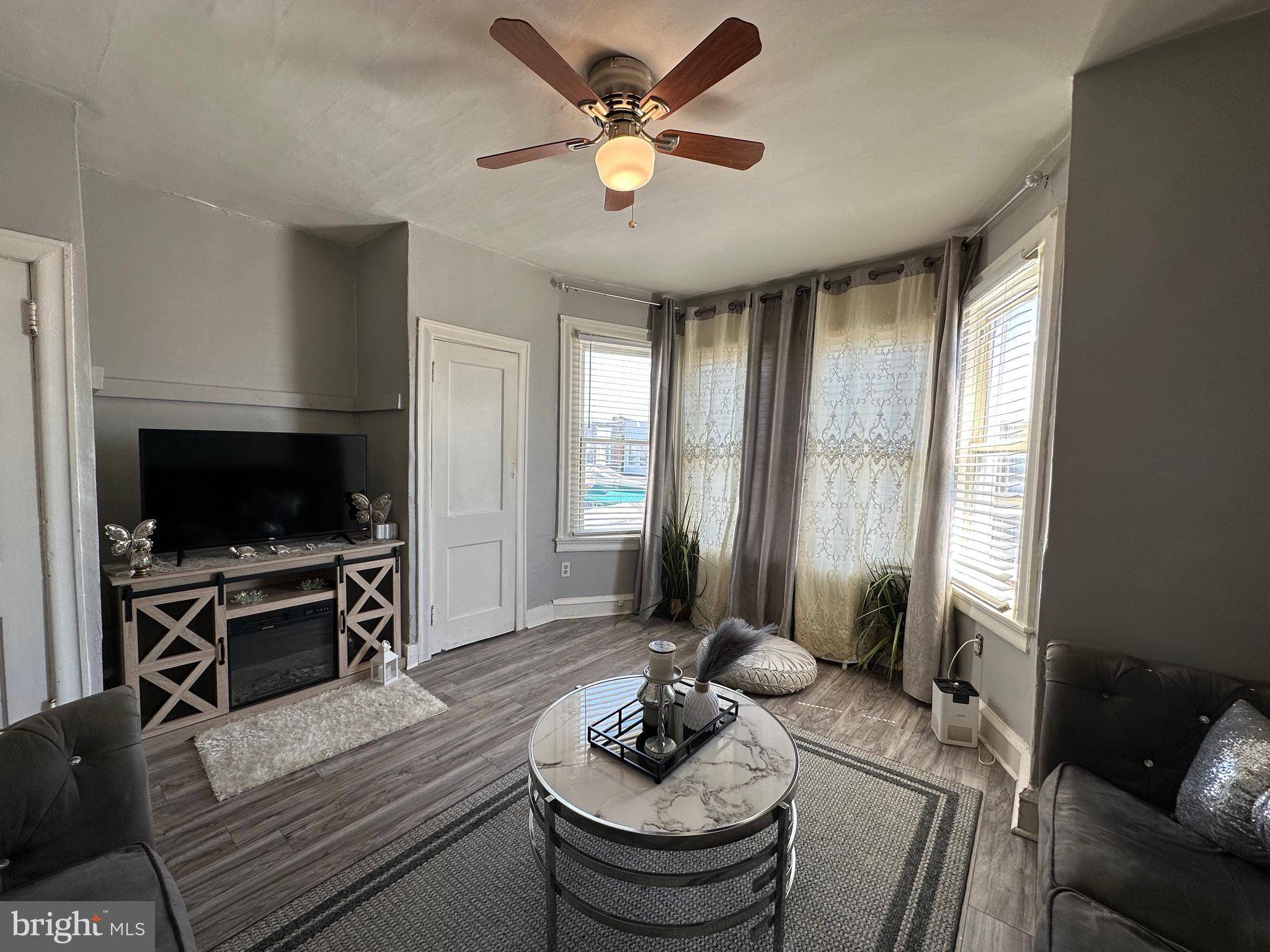 Philadelphia, PA 19120,4914 ORMES ST