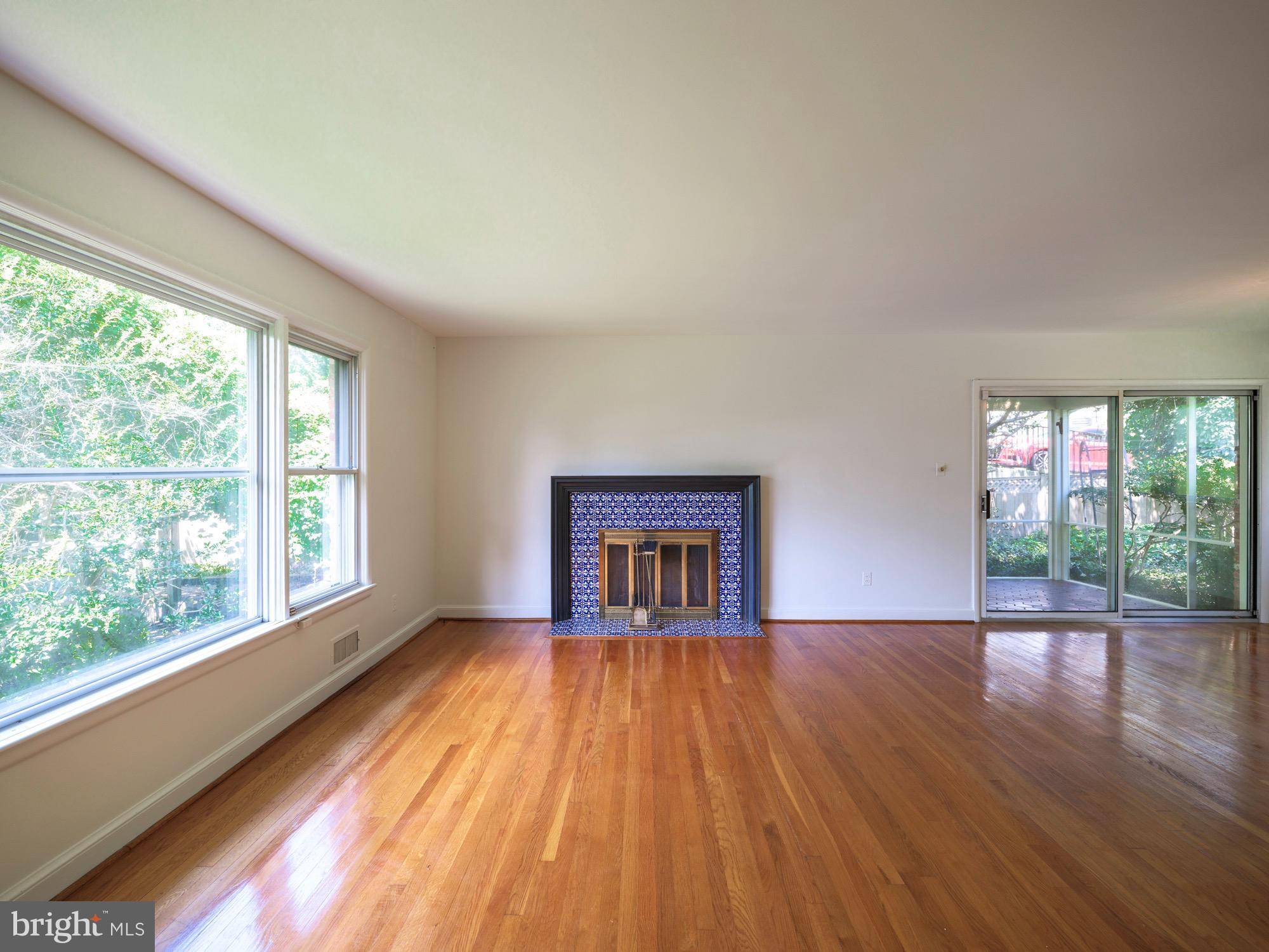 Bethesda, MD 20816,6502 BROOKES HILL CT