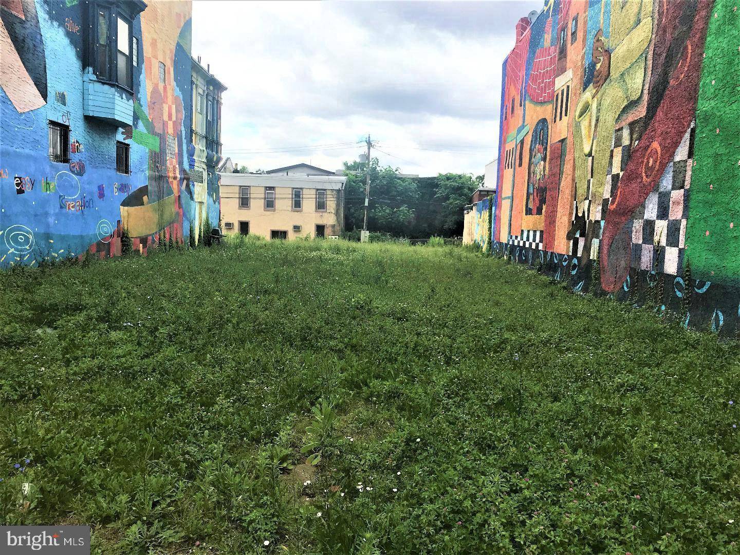 Philadelphia, PA 19130,1533 W GIRARD AVE