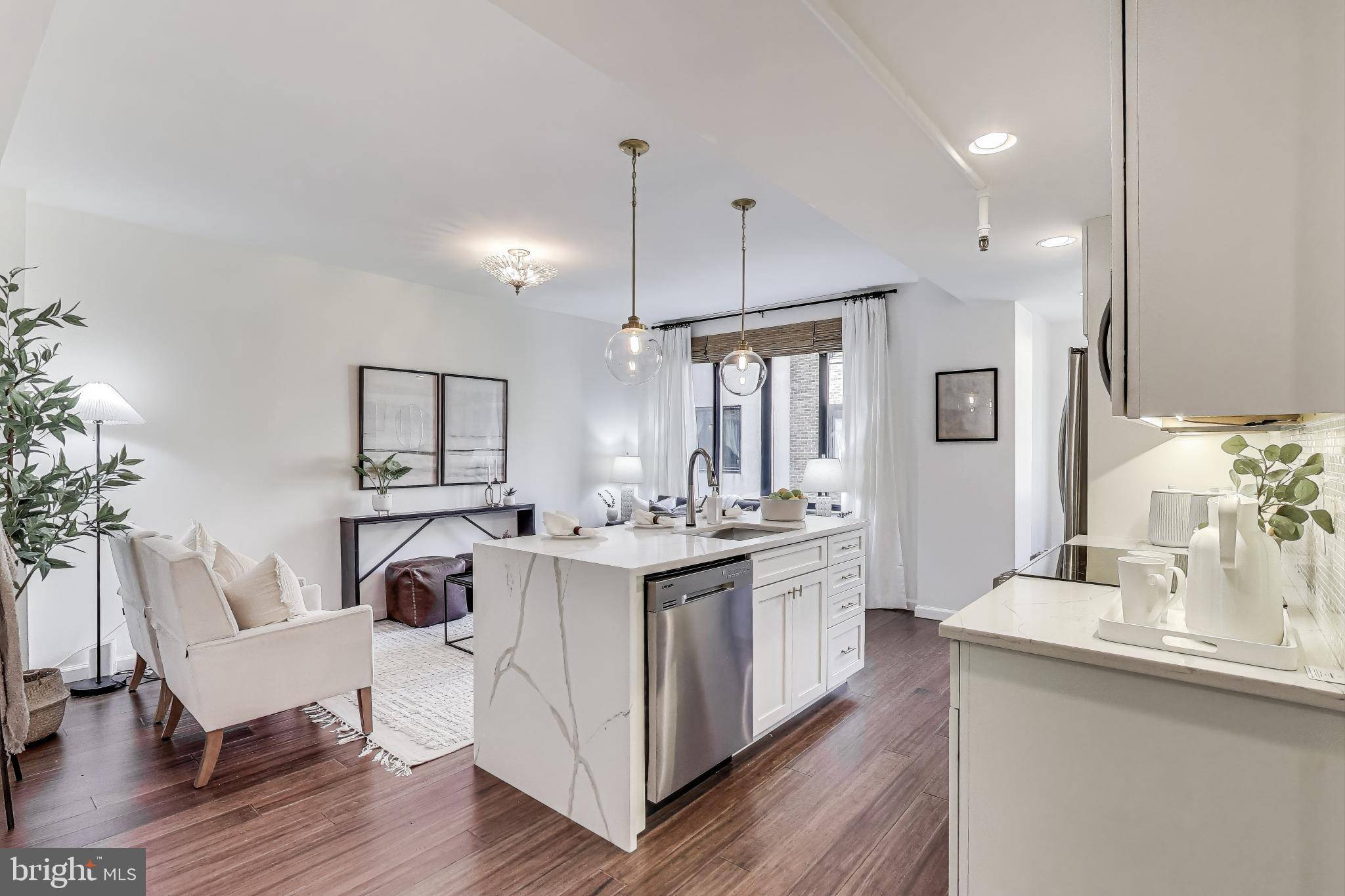 Washington, DC 20009,1701 16TH ST NW #452