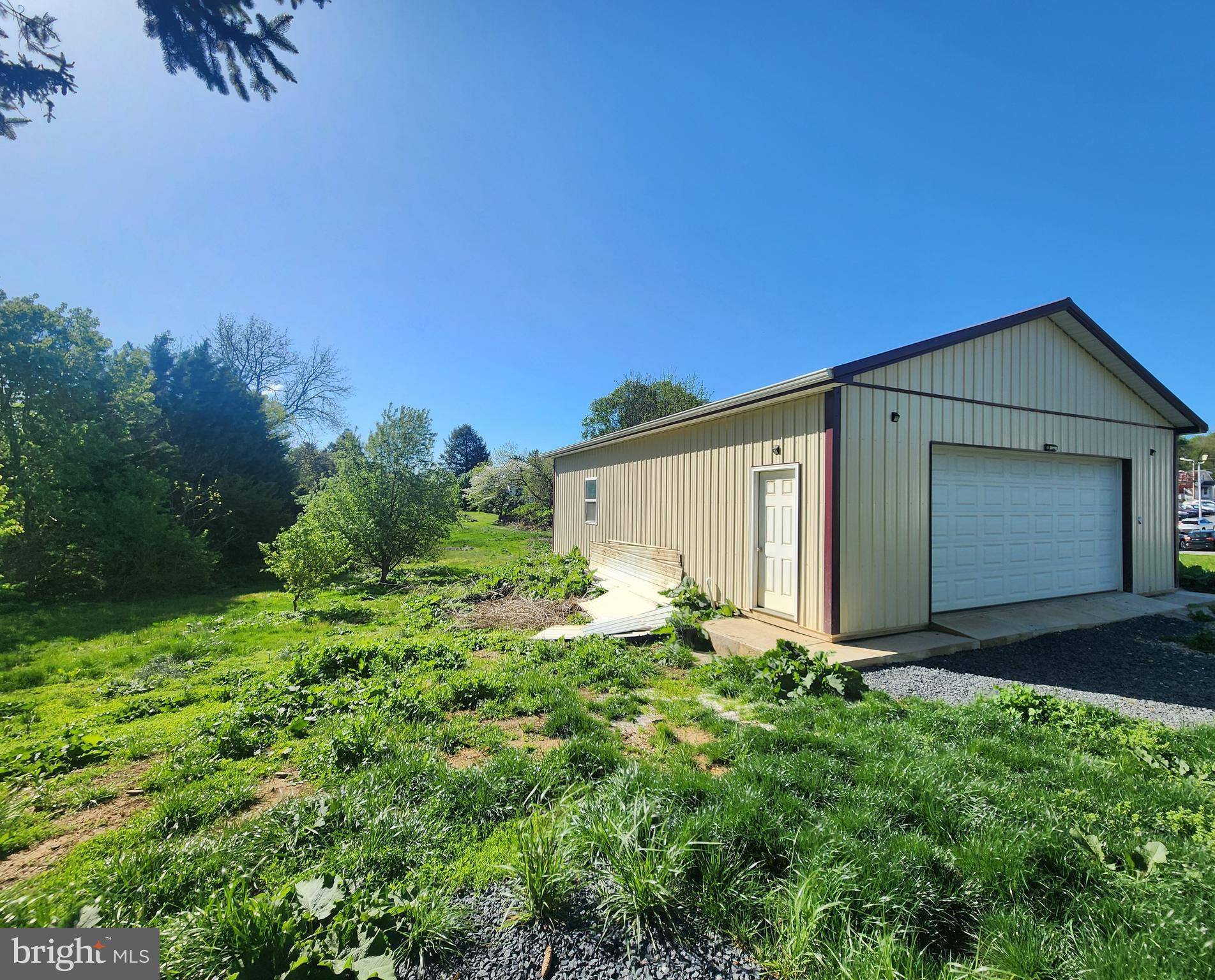 New Cumberland, PA 17070,142 16TH ST