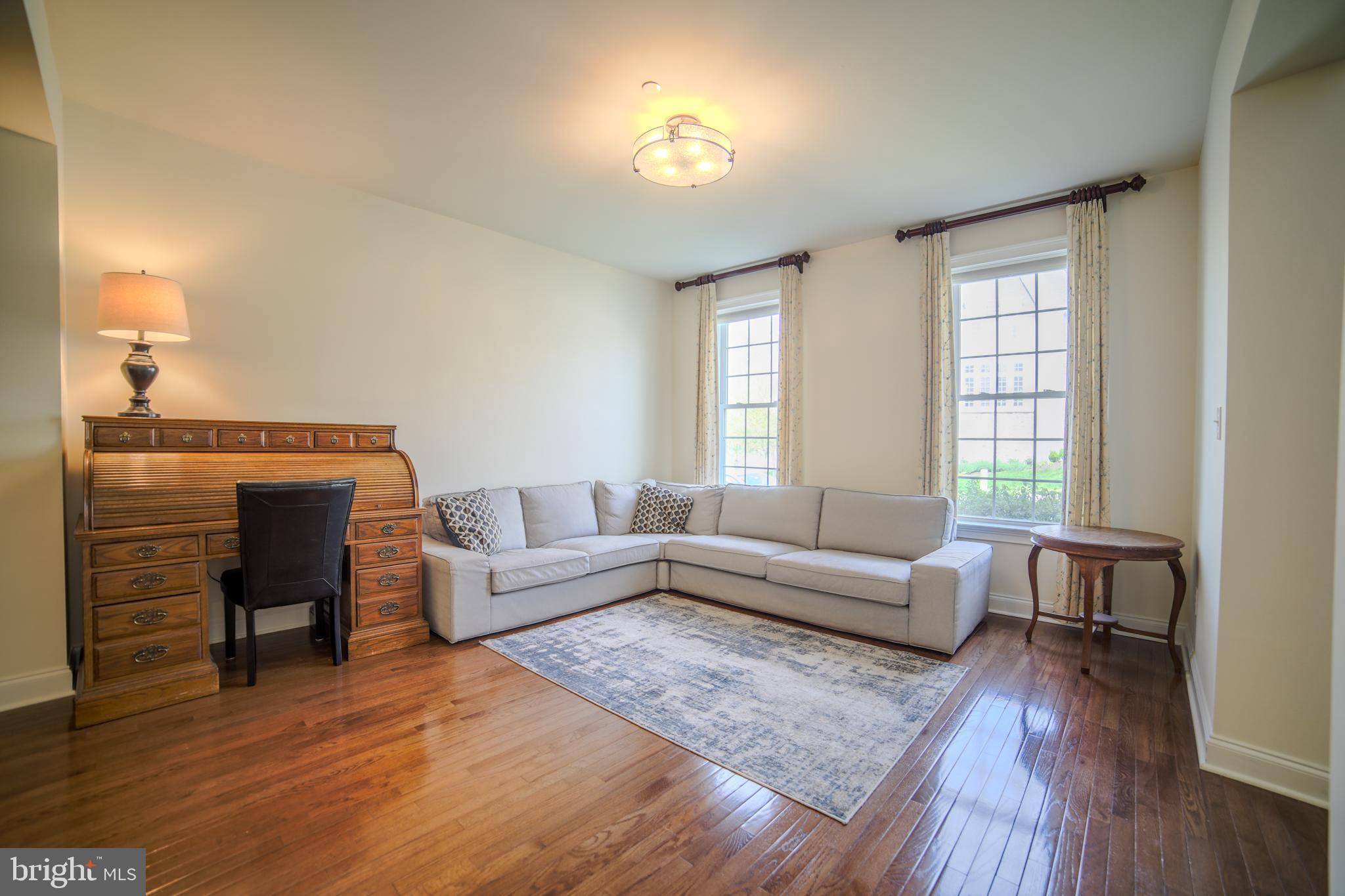 Media, PA 19063,420 RAVENSCLIFF DR