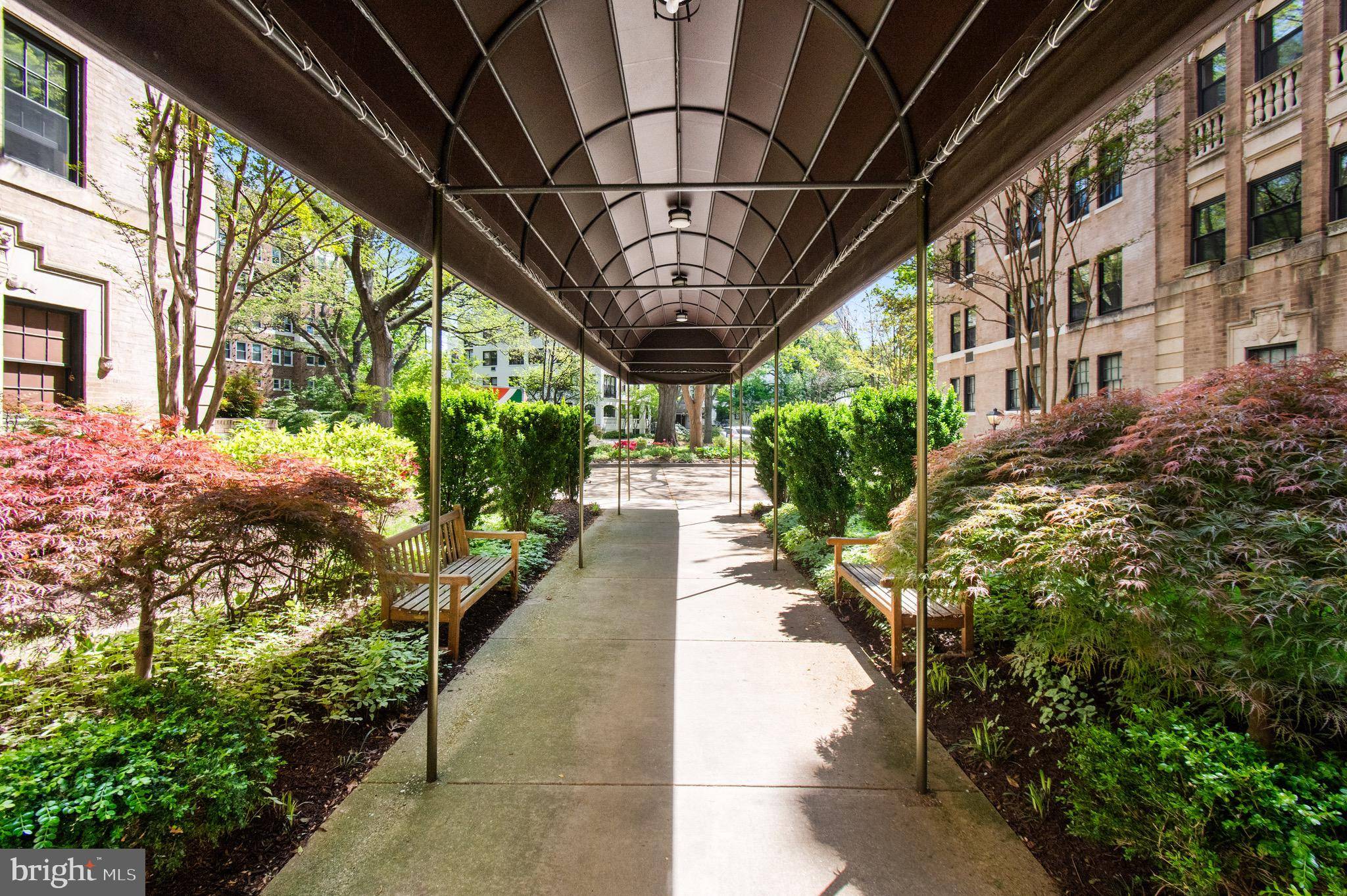Washington, DC 20008,4700 CONNECTICUT AVE NW #208