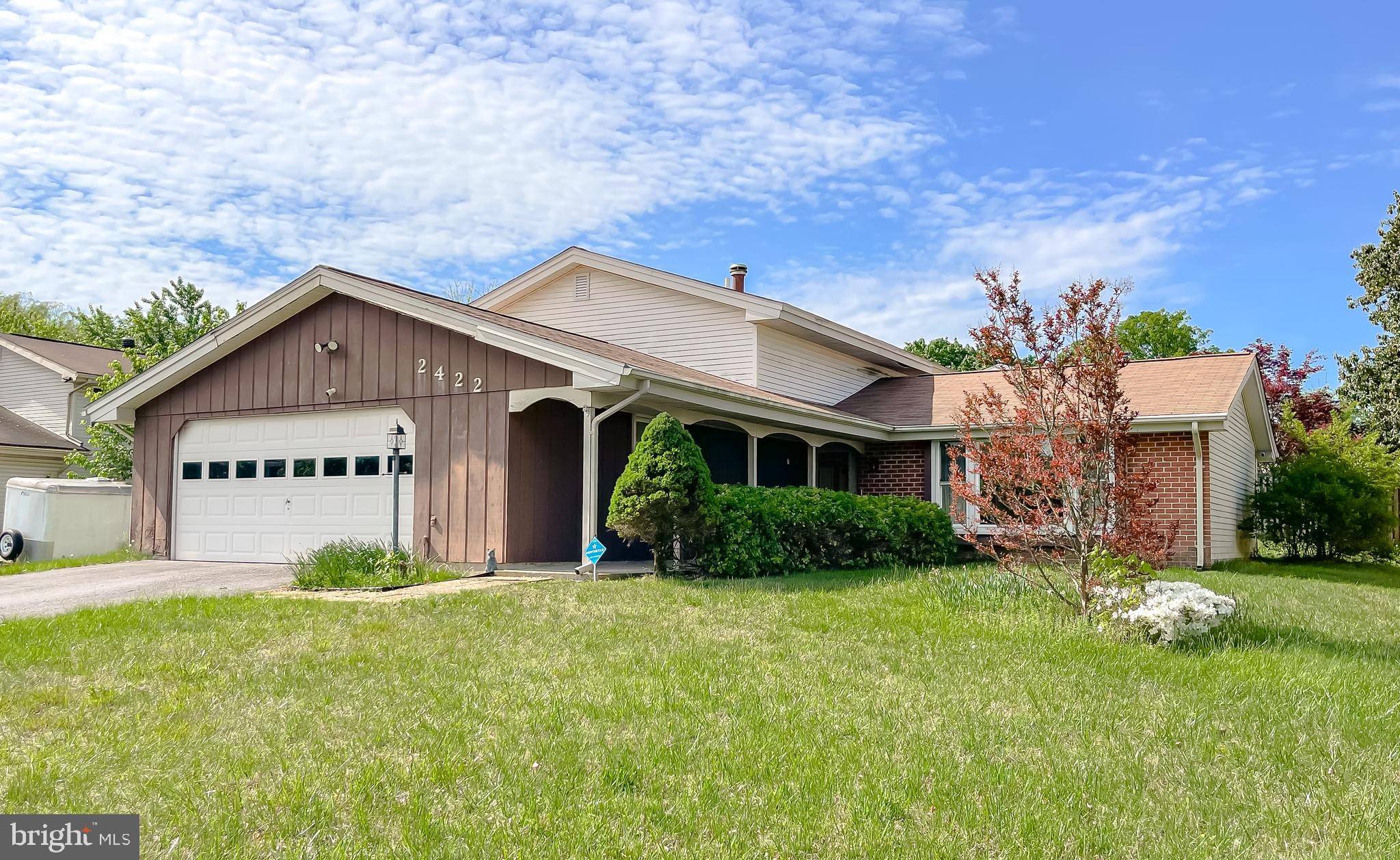 Waldorf, MD 20601,2422 PINEFIELD RD