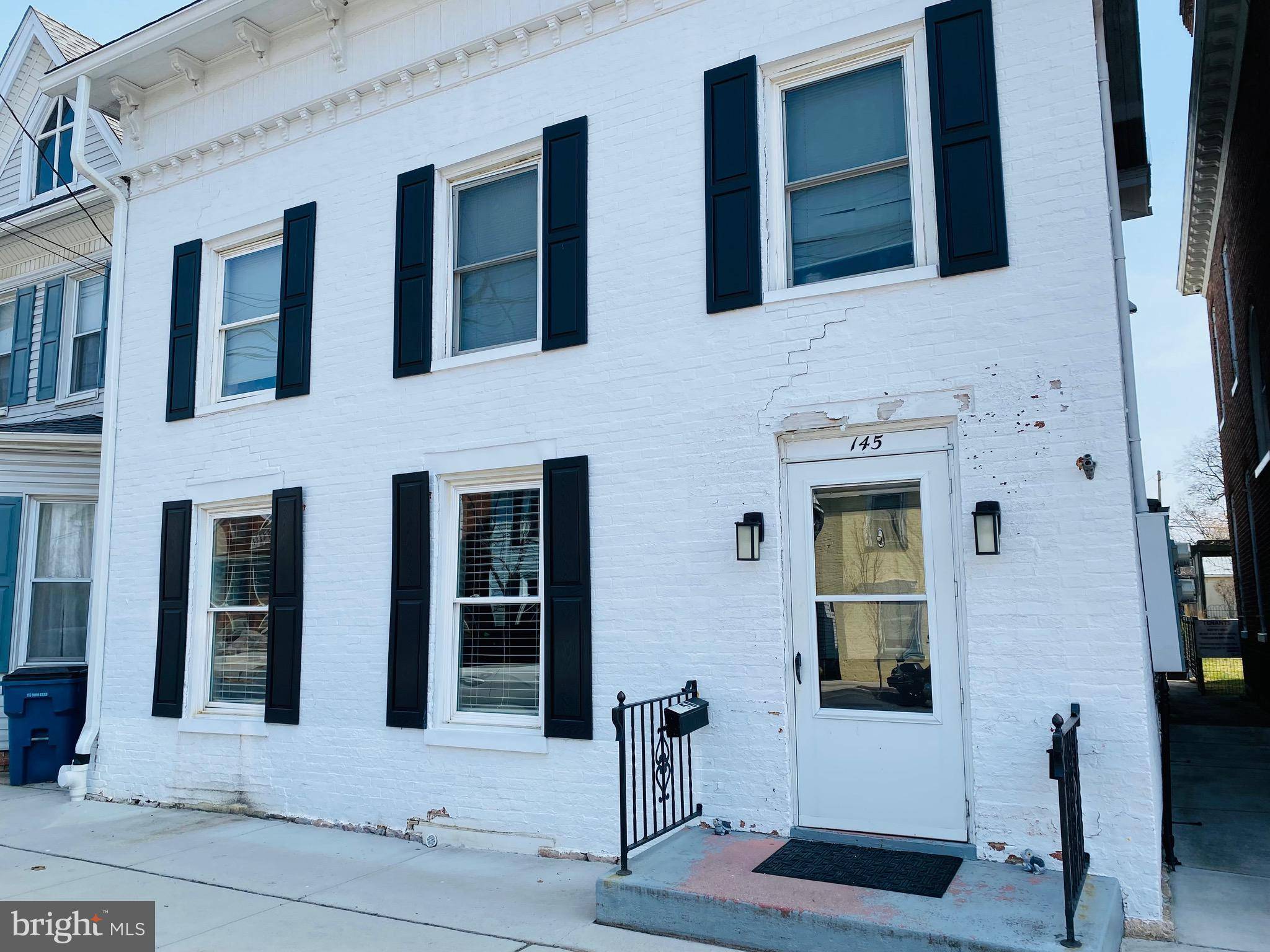 Greencastle, PA 17225,145 N CARLISLE #B