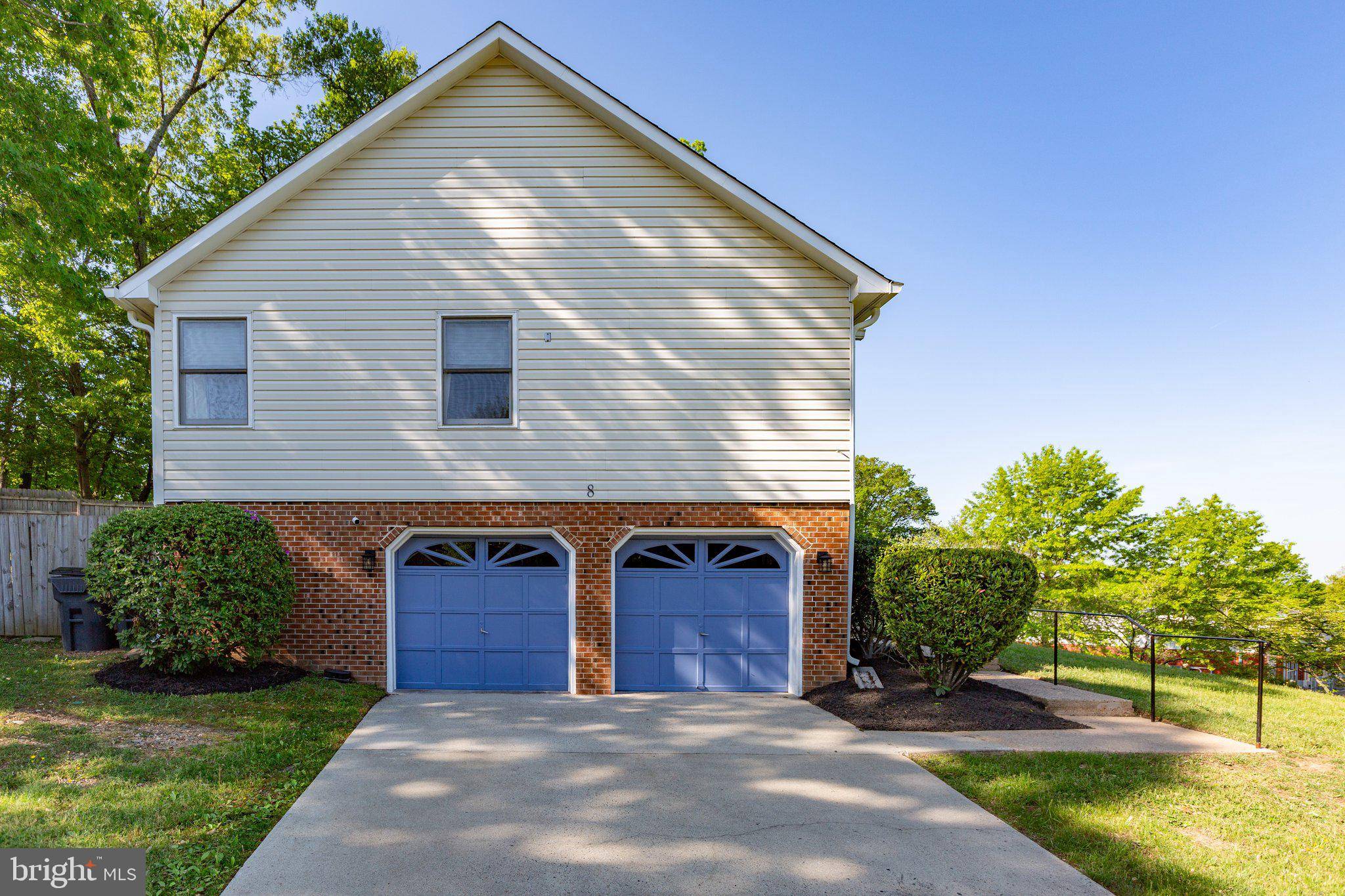Fredericksburg, VA 22405,8 RIDGE POINTE LN