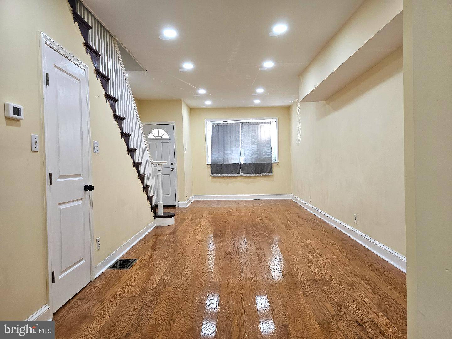 Philadelphia, PA 19145,1914 S 23RD ST