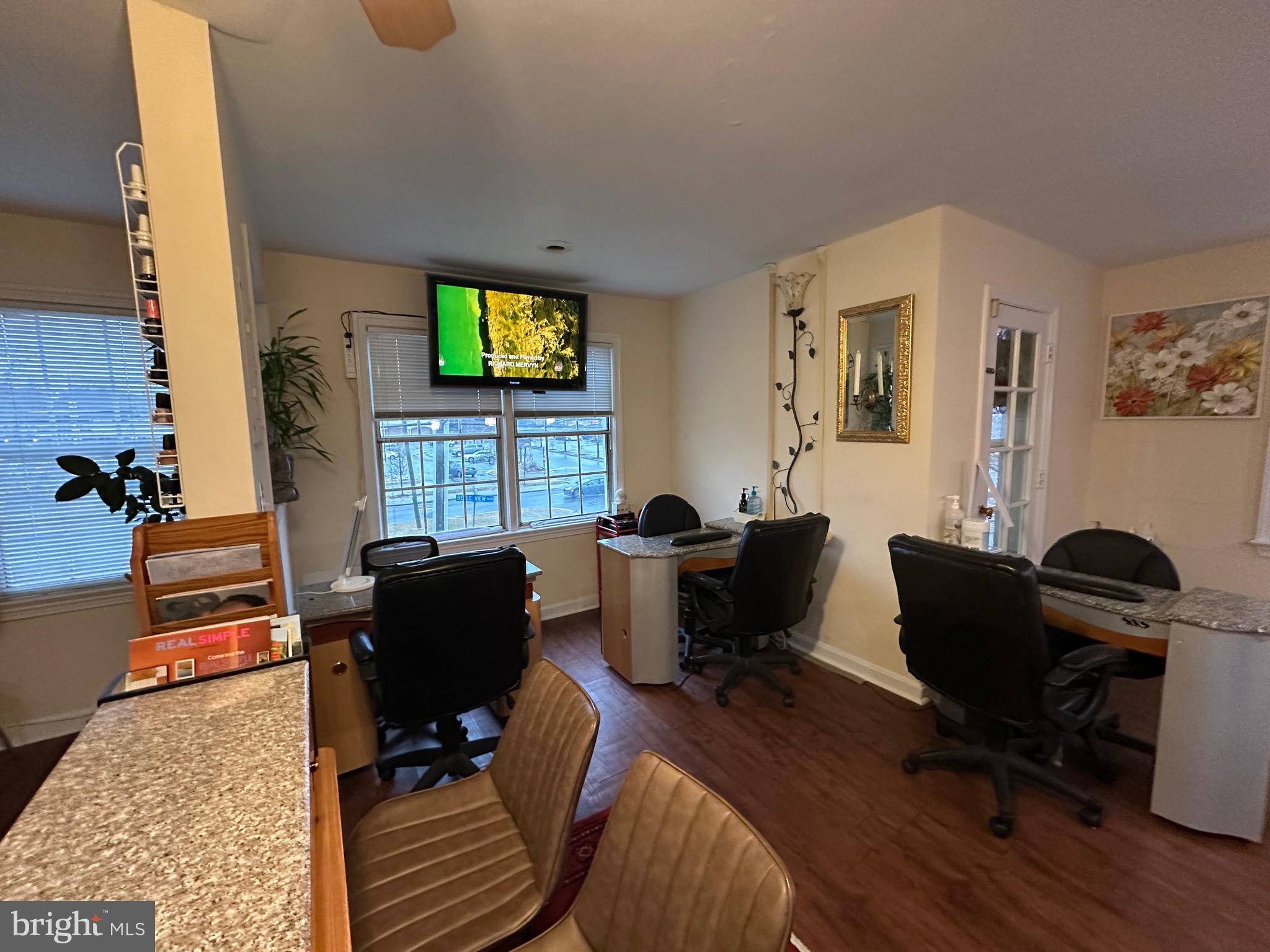 Alexandria, VA 22307,1701 BELLE VIEW BLVD #B1
