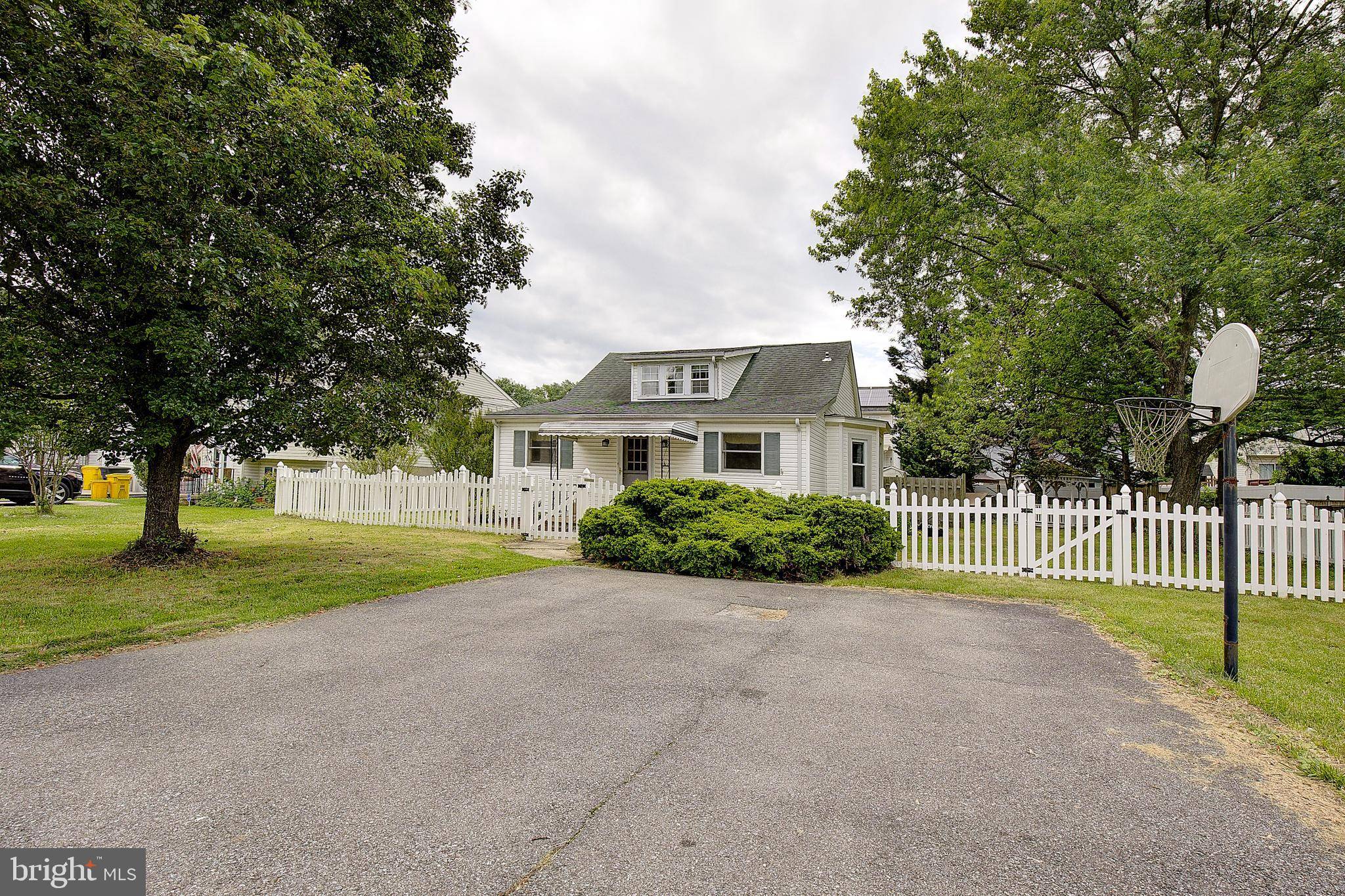 Pasadena, MD 21122,807 RIVERSIDE DR