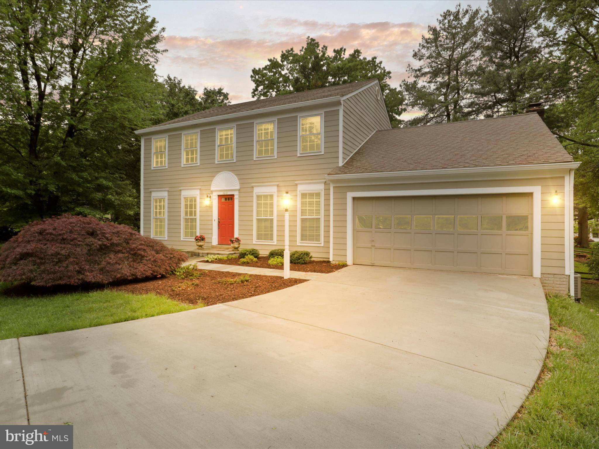 Reston, VA 20194,1612 AUTUMNWOOD DR