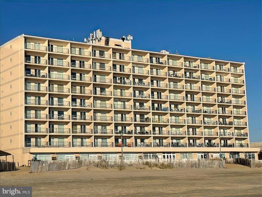 Rehoboth Beach, DE 19971,307 S BOARDWALK #707