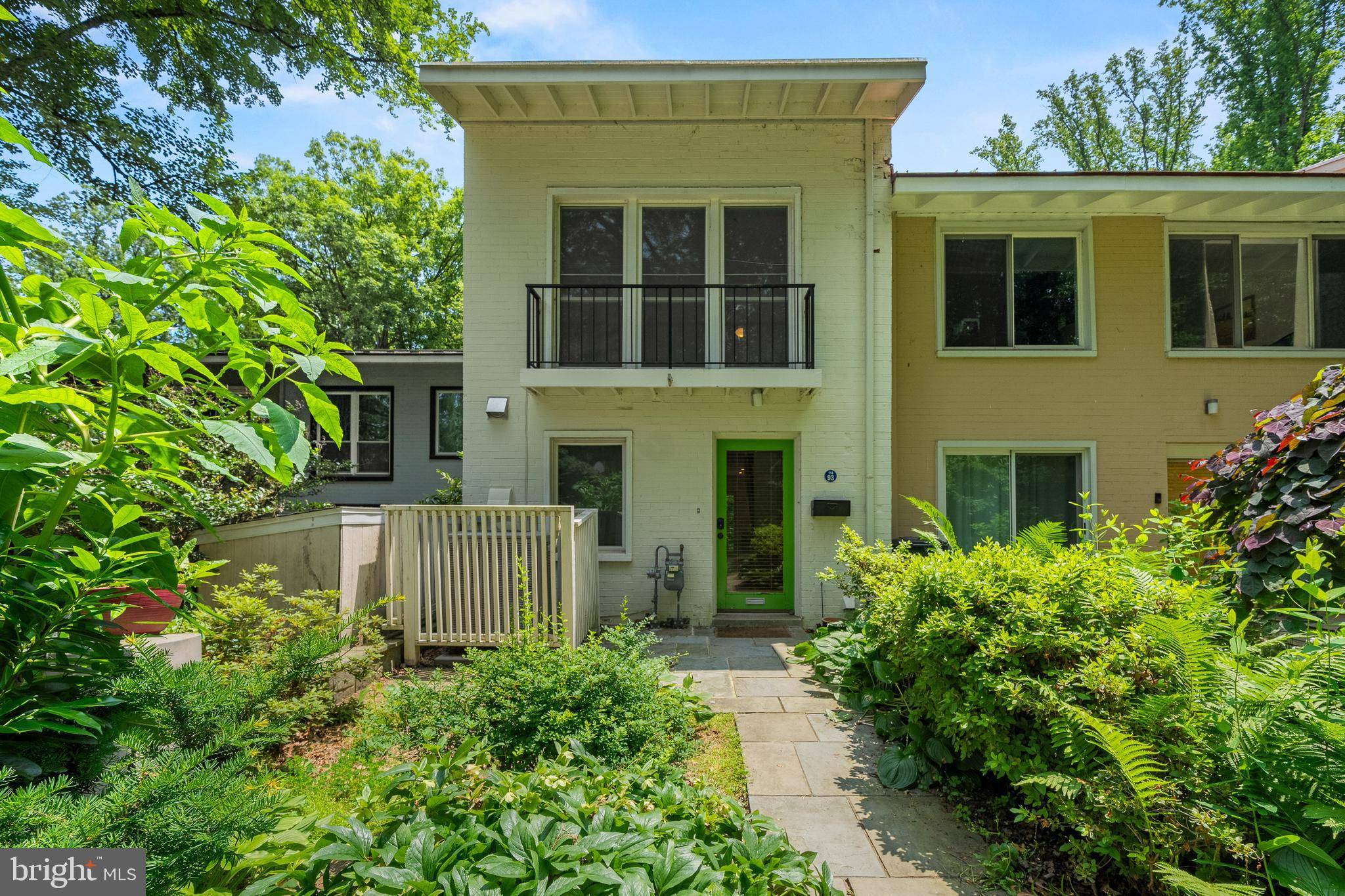 Reston, VA 20190,11493 WATERVIEW CLUSTER