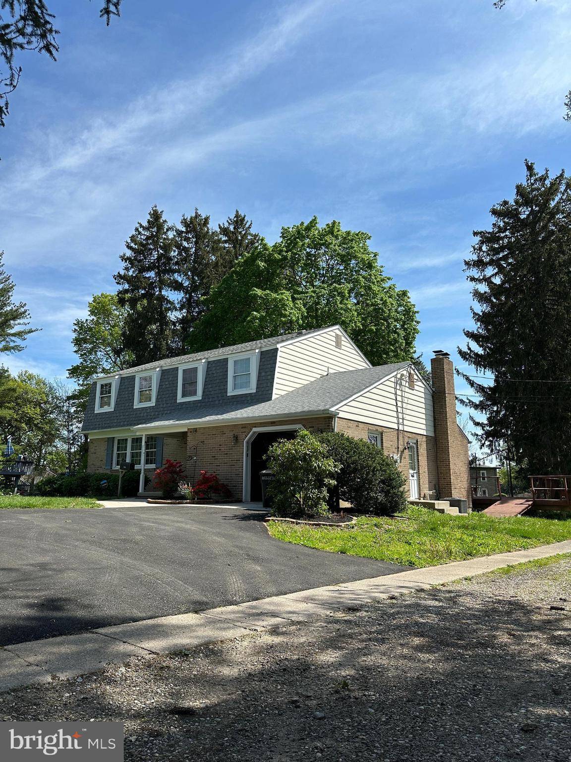 Philadelphia, PA 19128,755-59 SHAWMONT AVE