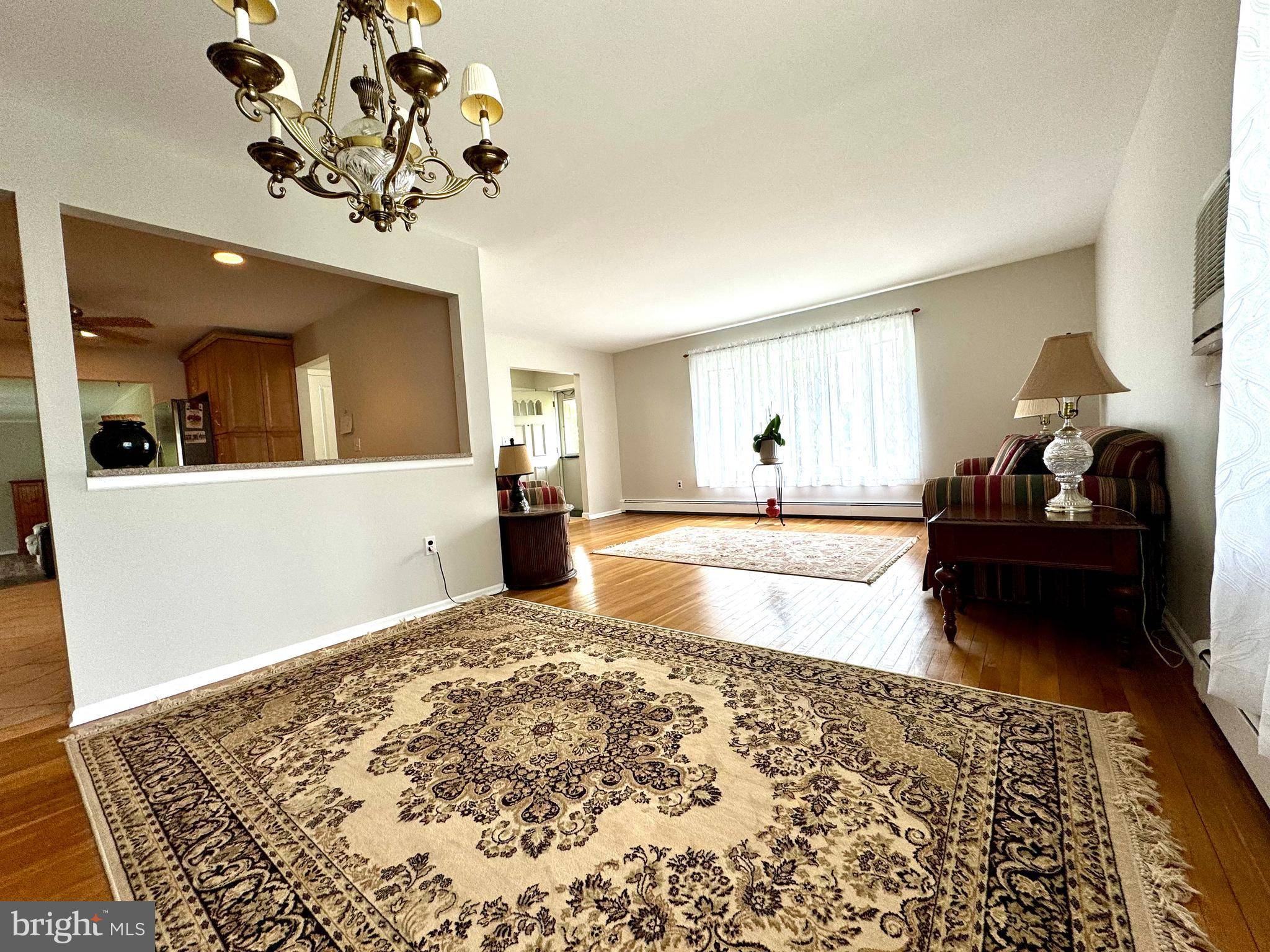 Hamilton, NJ 08690,90 LIMEWOOD DR
