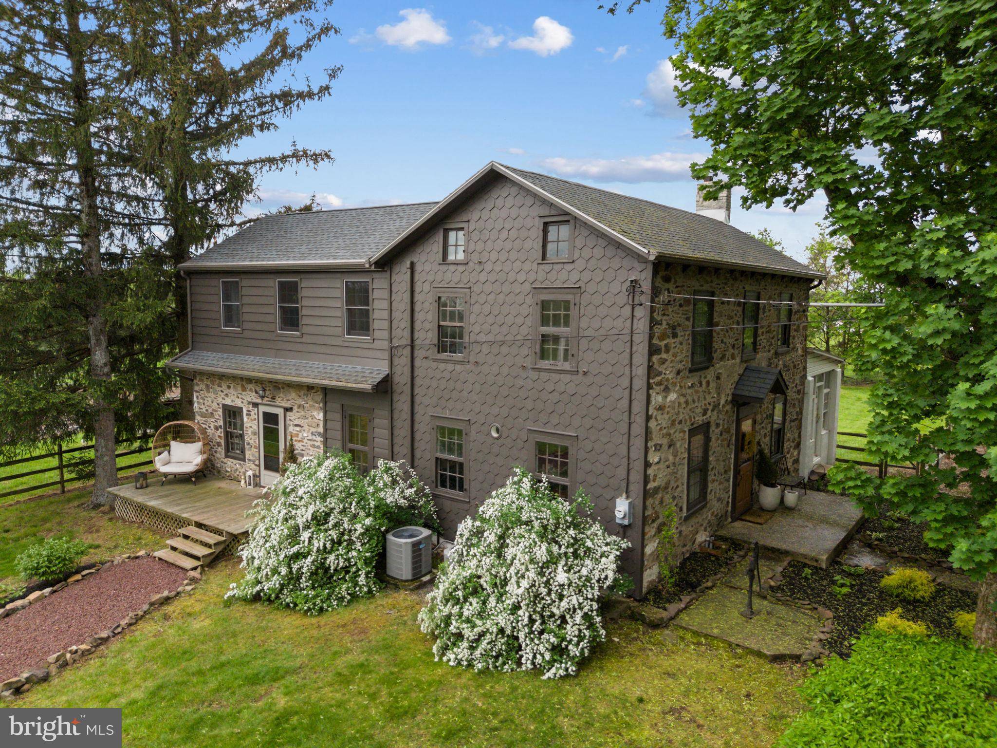 Quakertown, PA 18951,1925 KRAMMES RD