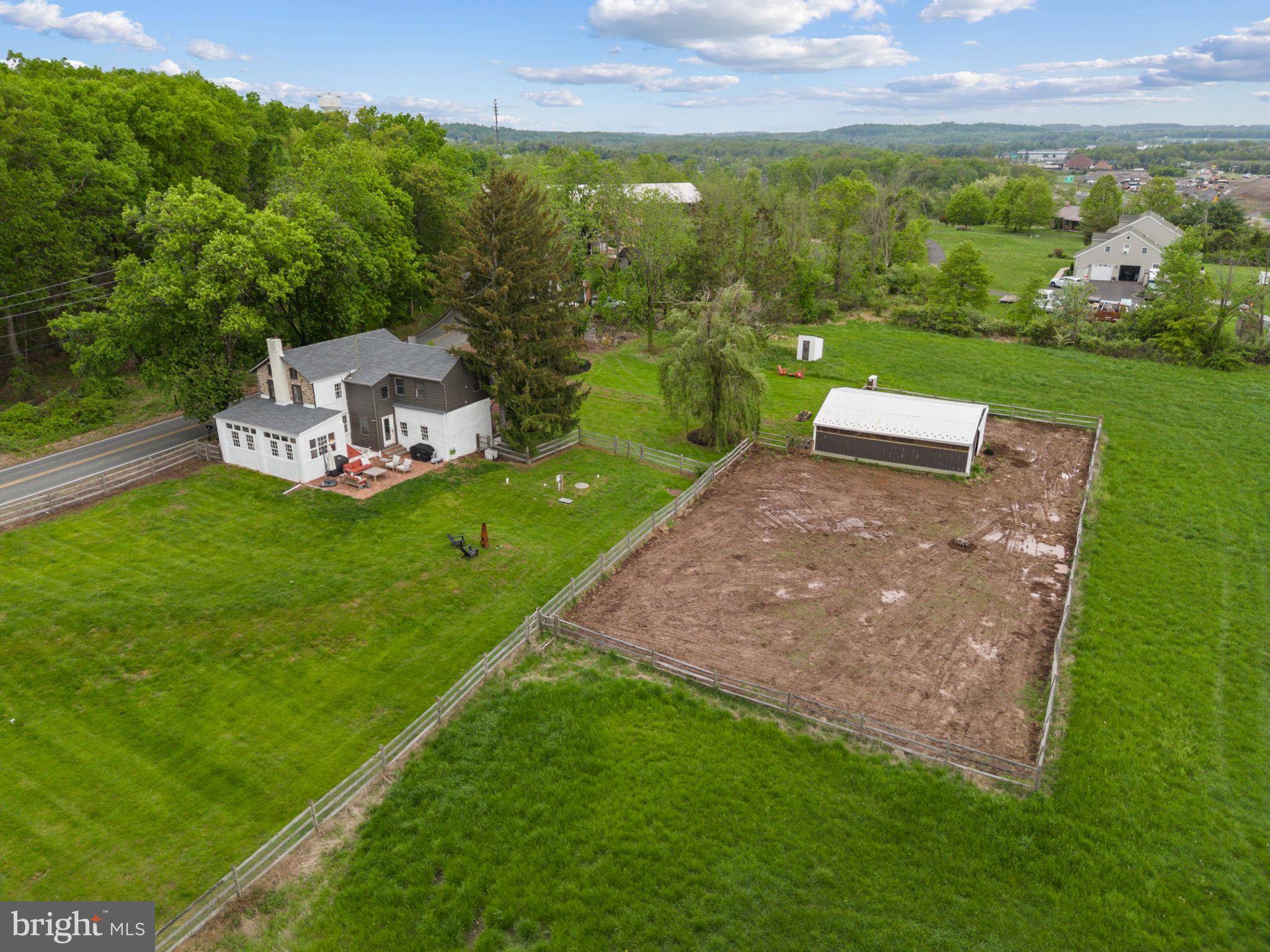 Quakertown, PA 18951,1925 KRAMMES RD