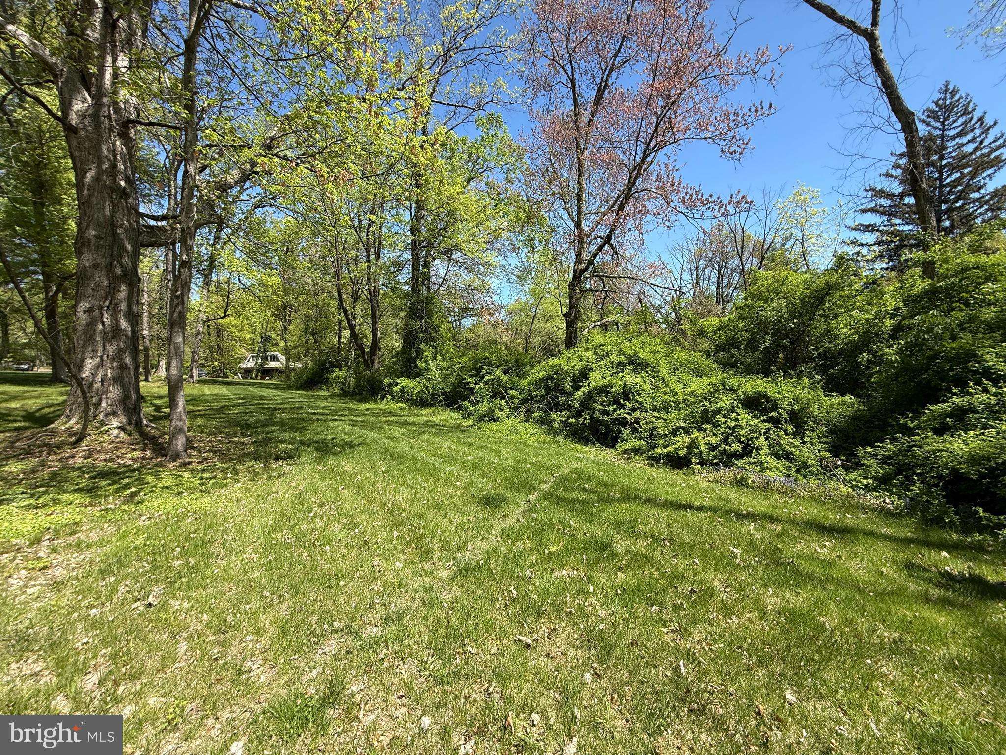 Princeton, NJ 08540,136 RED HILL RD