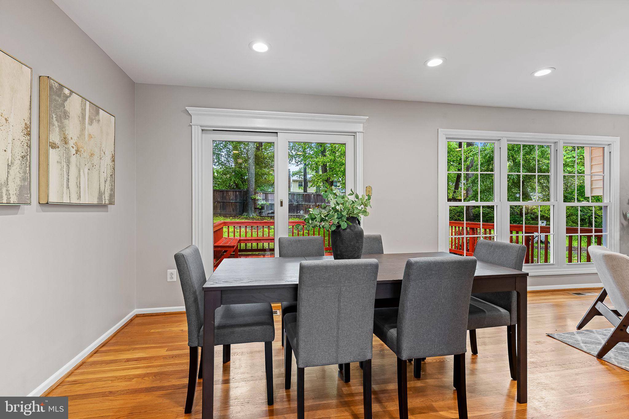 Vienna, VA 22180,2436 ROCKBRIDGE ST