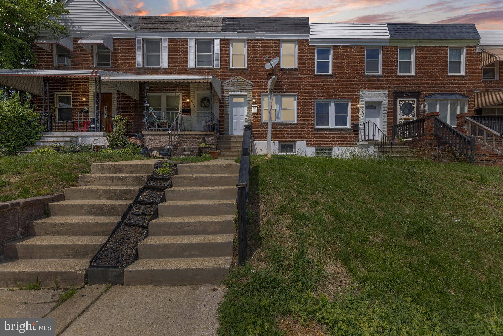 Baltimore, MD 21213,3704 LYNDALE AVE