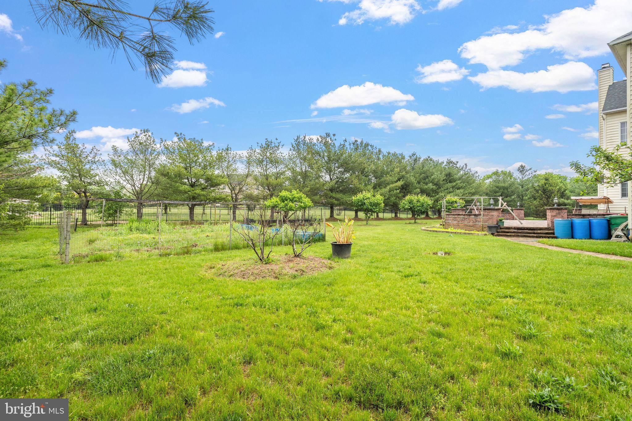 Cream Ridge, NJ 08514,17 GRANT DR