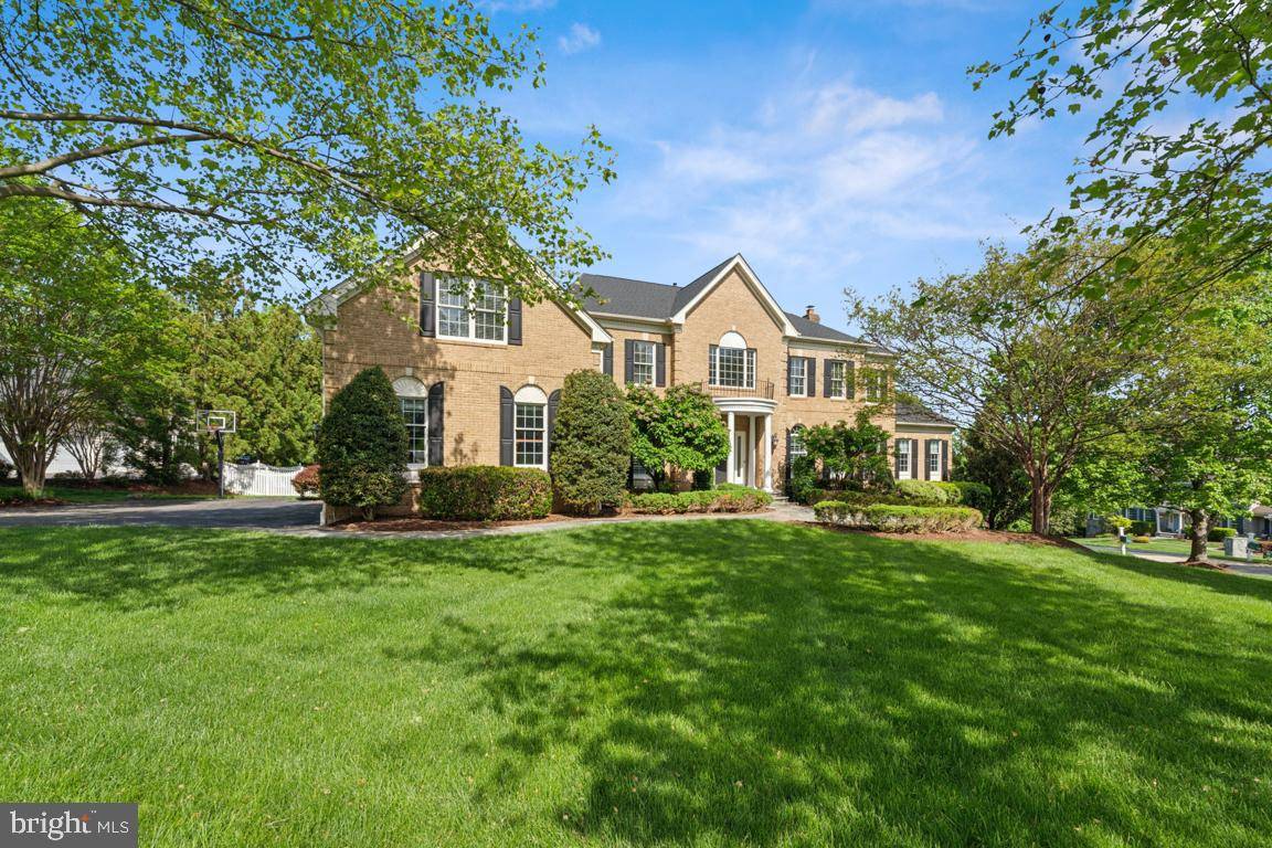 Ashburn, VA 20147,43526 PUMPKIN RIDGE CT