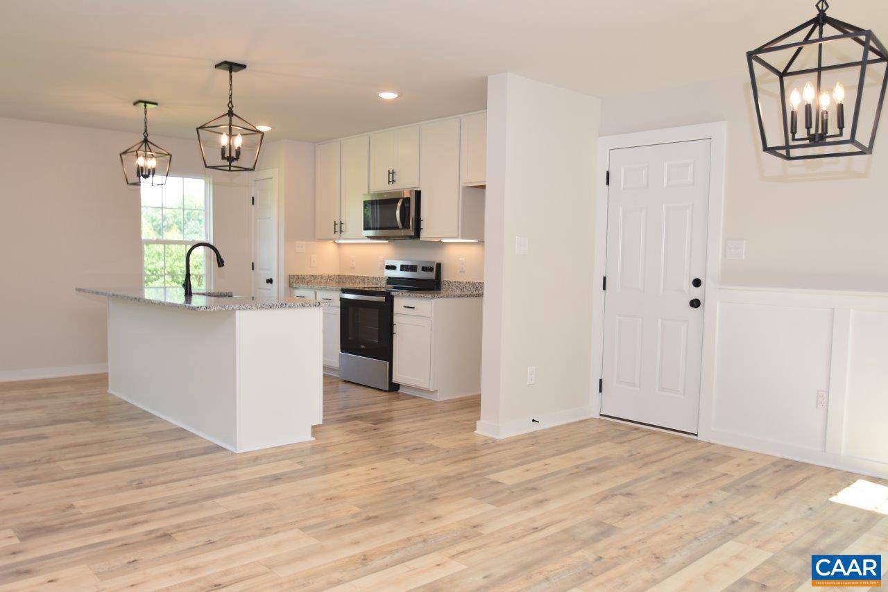 Palmyra, VA 22963,4398 THOMAS JEFFERSON PKWY