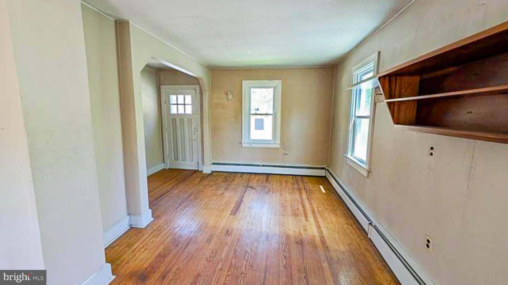 Bethlehem, PA 18015,3112 HONEYSUCKLE RD