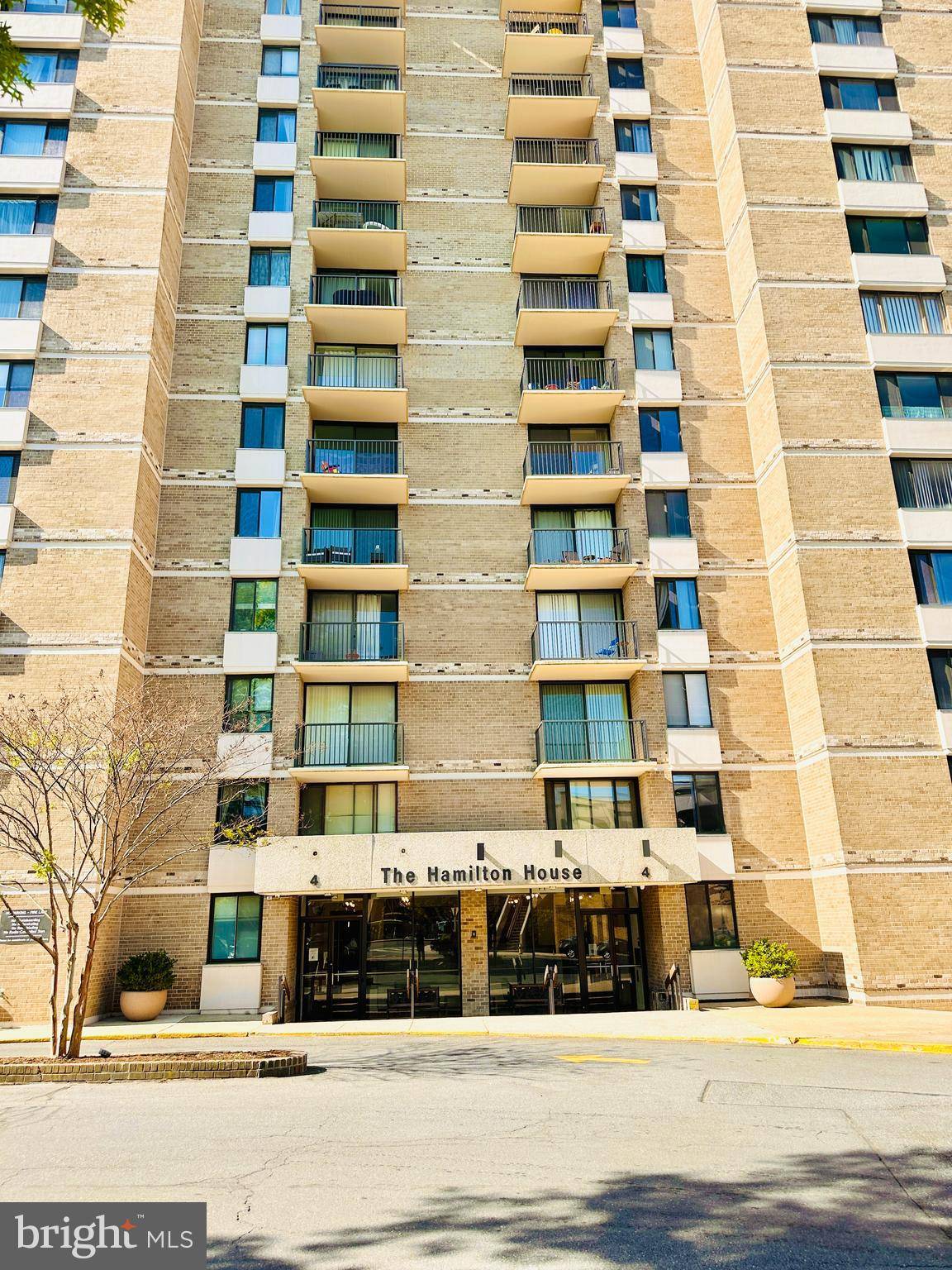 Rockville, MD 20850,4 MONROE ST #407