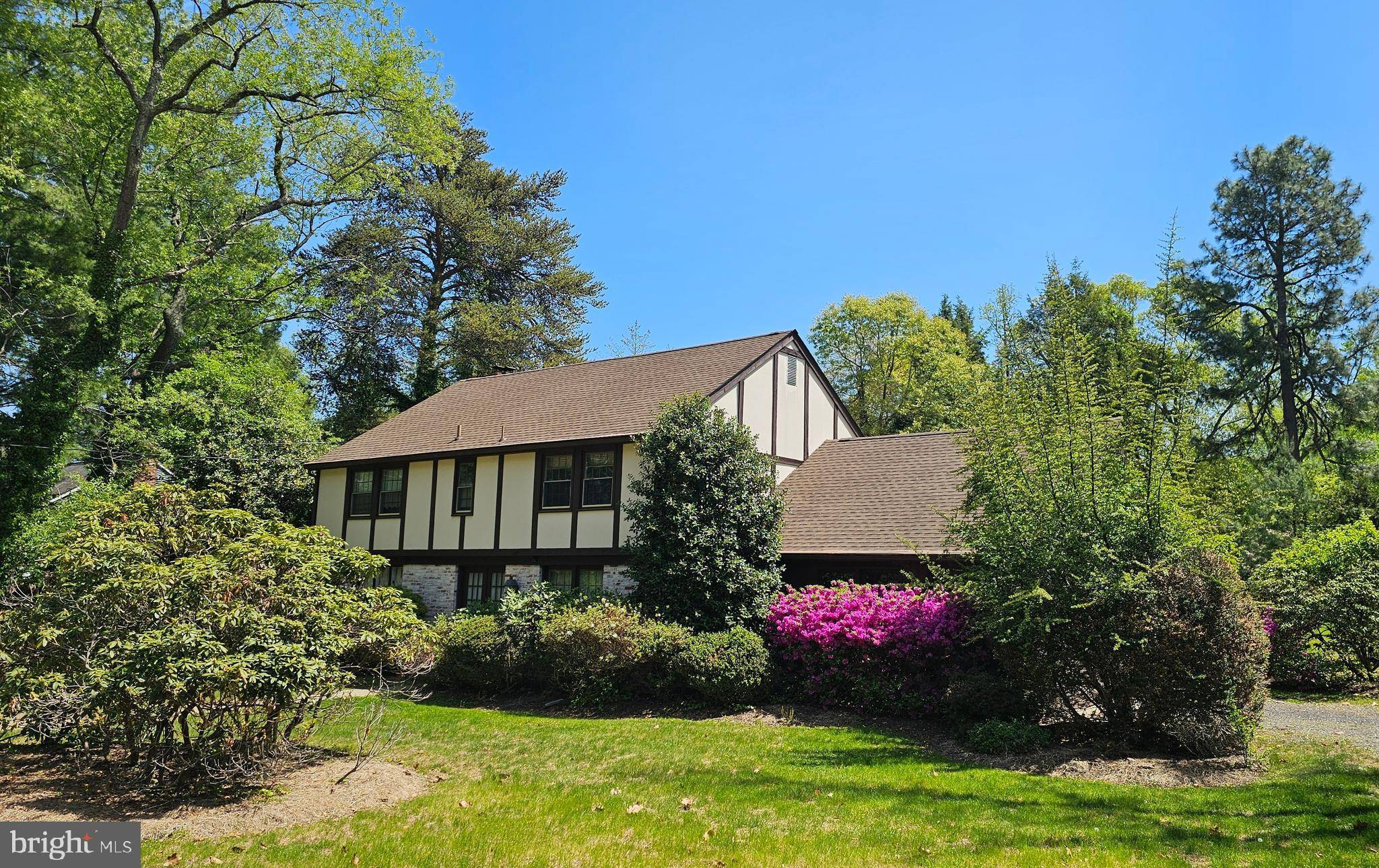 Cherry Hill, NJ 08003,1293 MARLKRESS RD