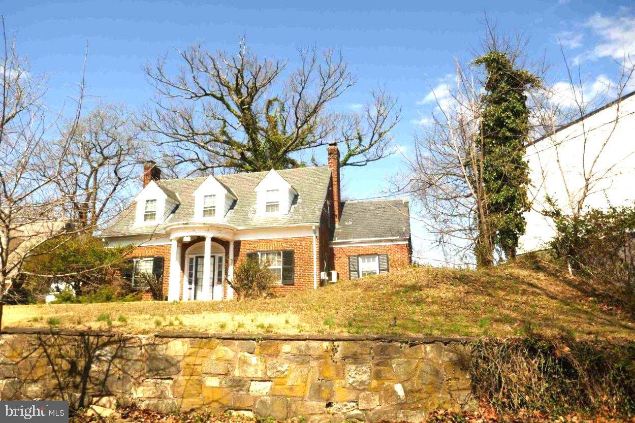 Washington, DC 20020,1711 HIGHWOOD PL SE