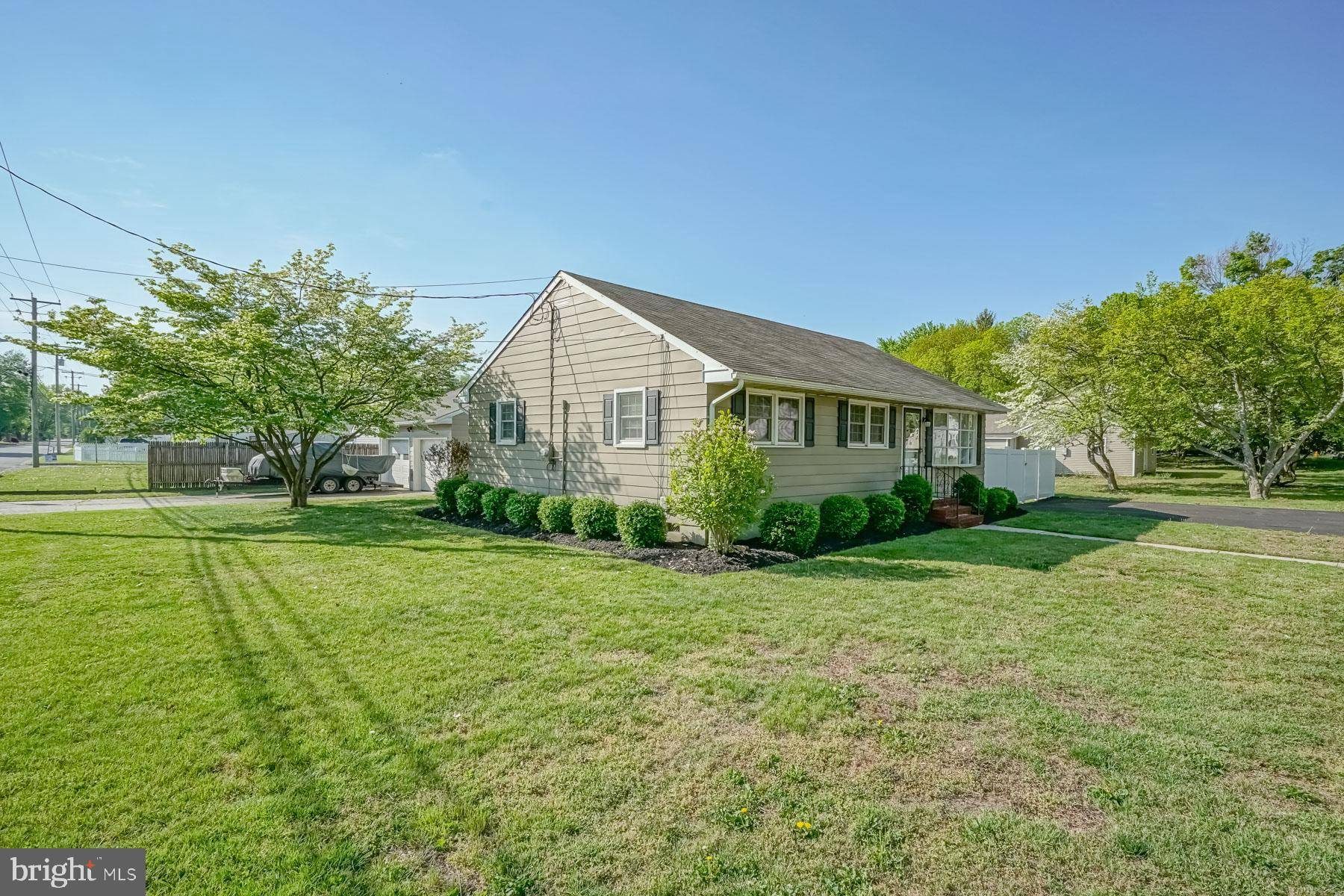 Pennsville, NJ 08070,20 ASPEN DR