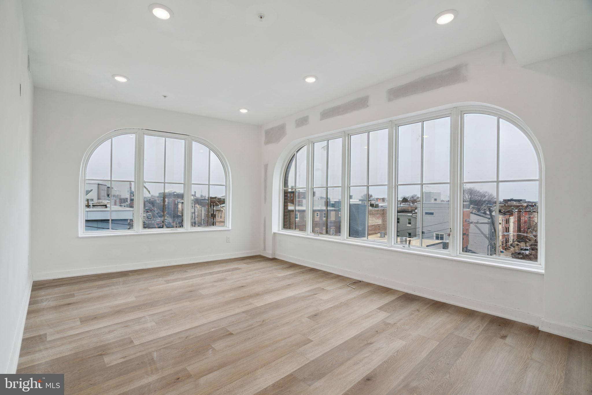 Philadelphia, PA 19125,1828 FRANKFORD AVENUE #402