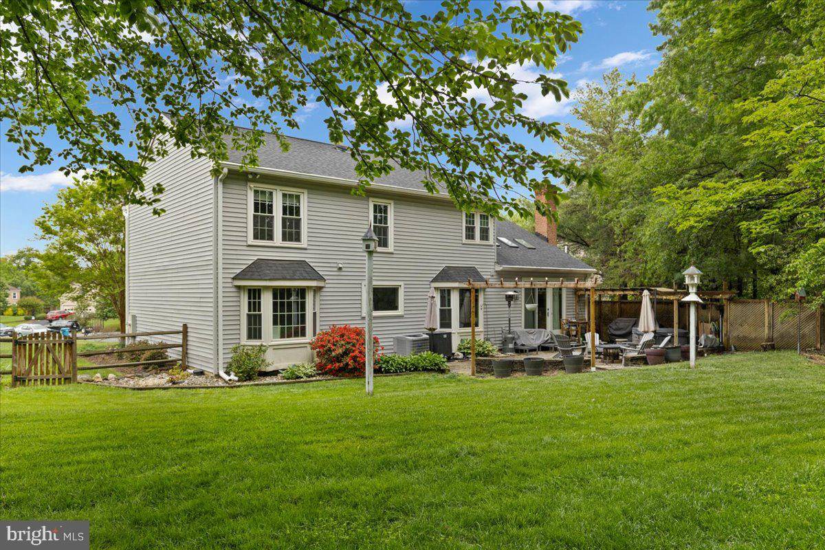 Herndon, VA 20170,1301 KELLY CT