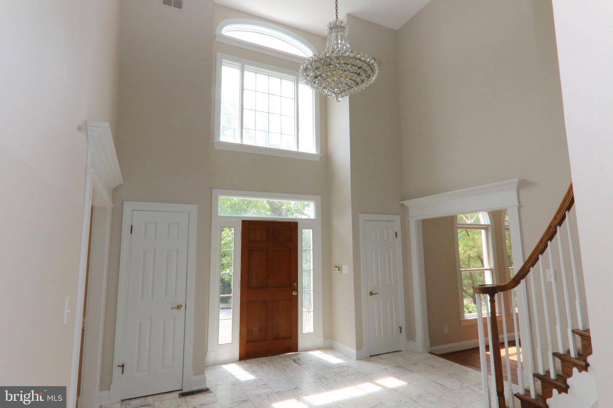 Vienna, VA 22182,9724 MIDDLETON RIDGE RD