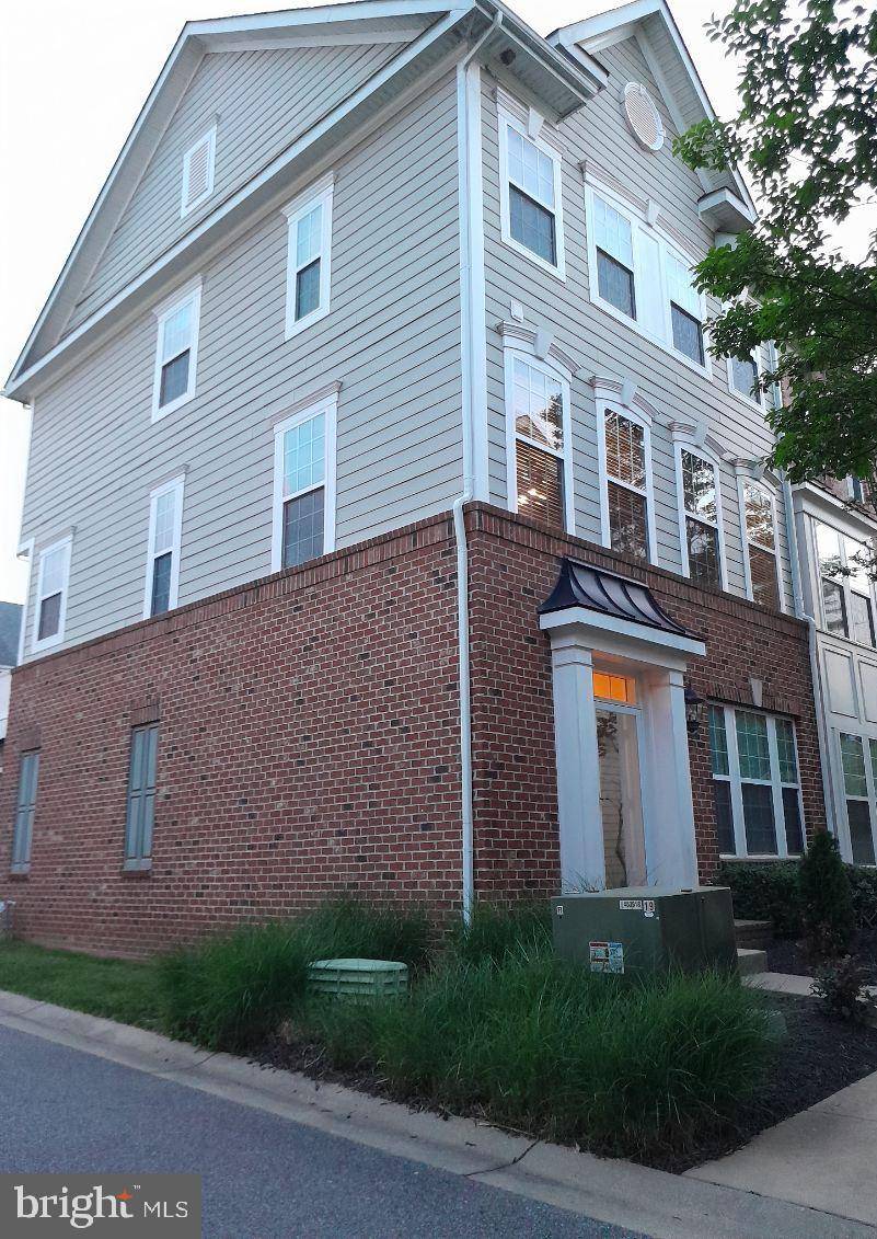 La Plata, MD 20646,17 STEEPLECHASE DR