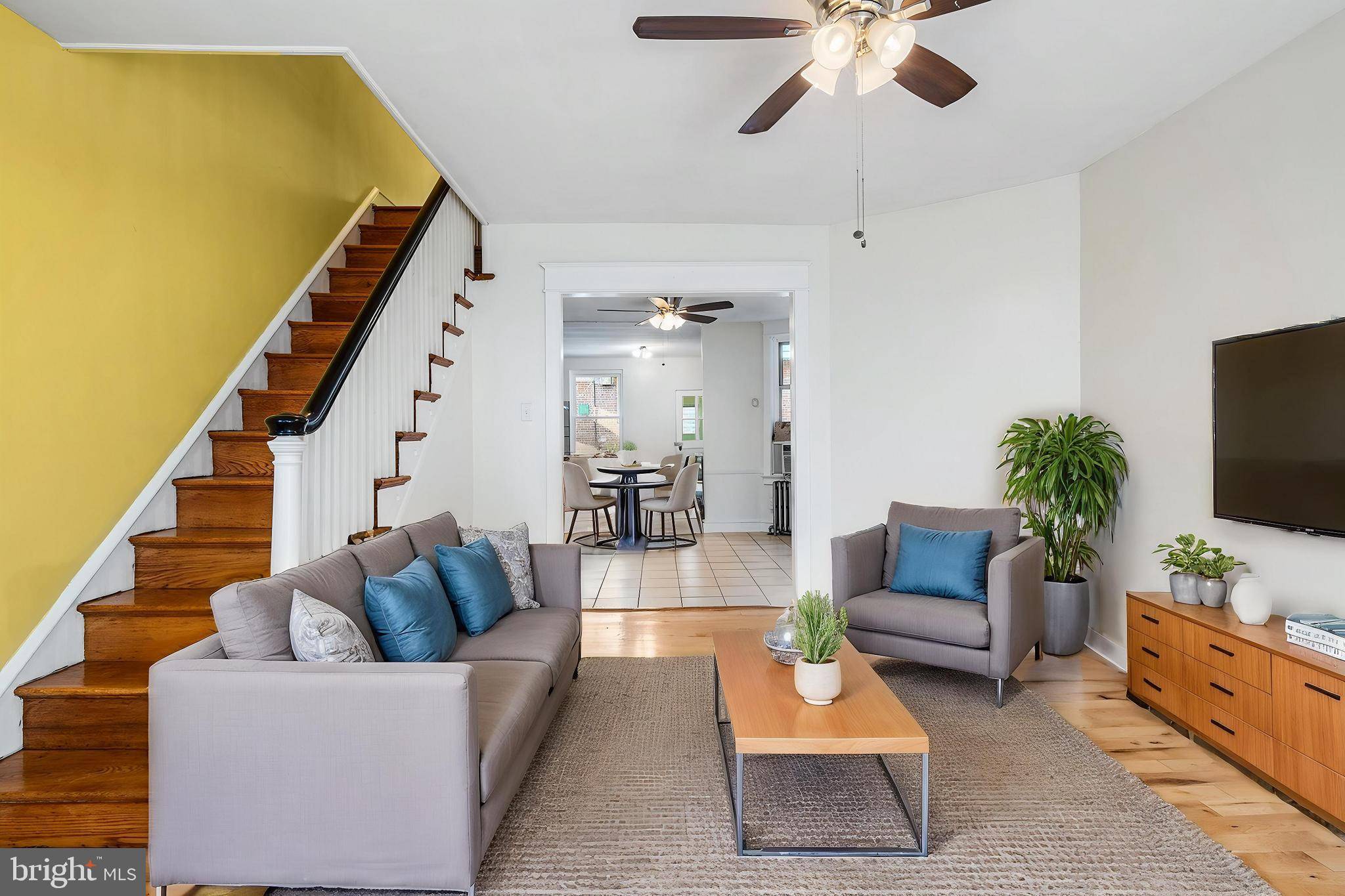 Philadelphia, PA 19120,409 FERN ST