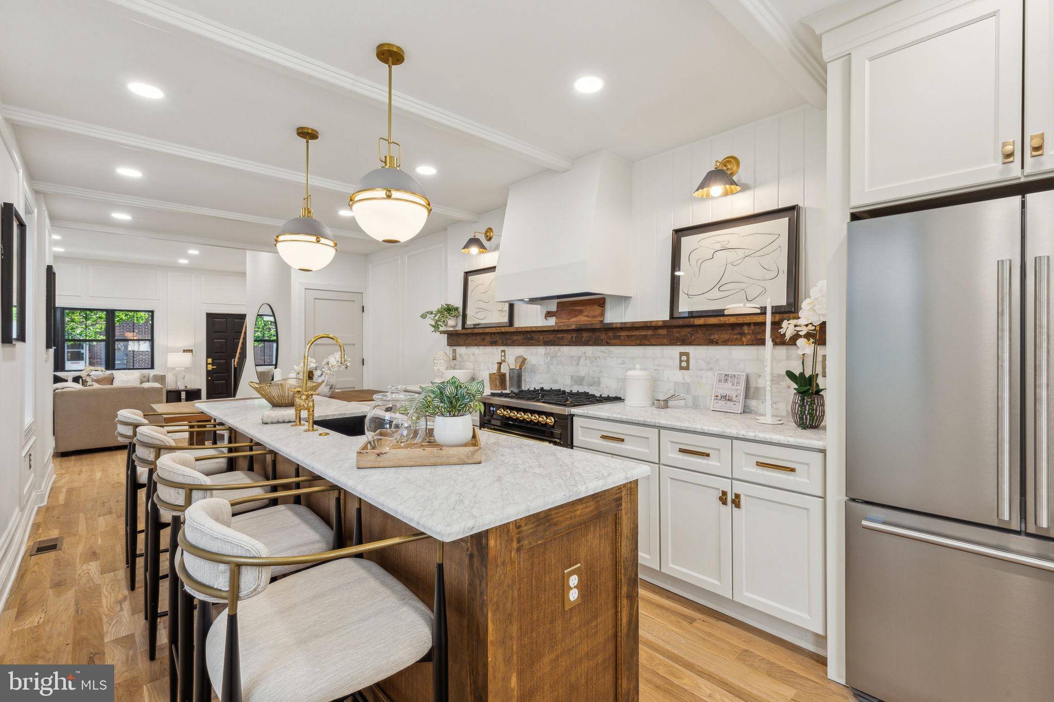Philadelphia, PA 19148,213 MORRIS ST