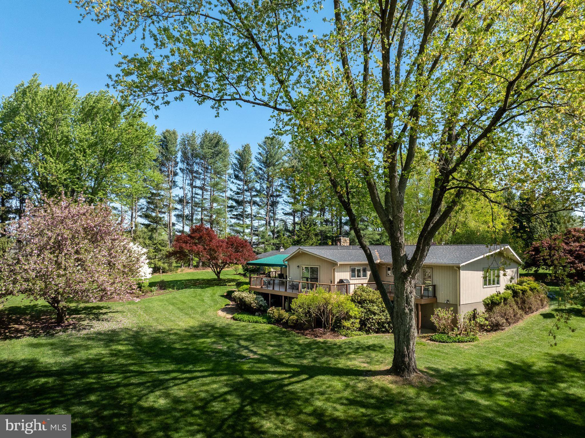West Chester, PA 19382,372 LUCKY HILL RD