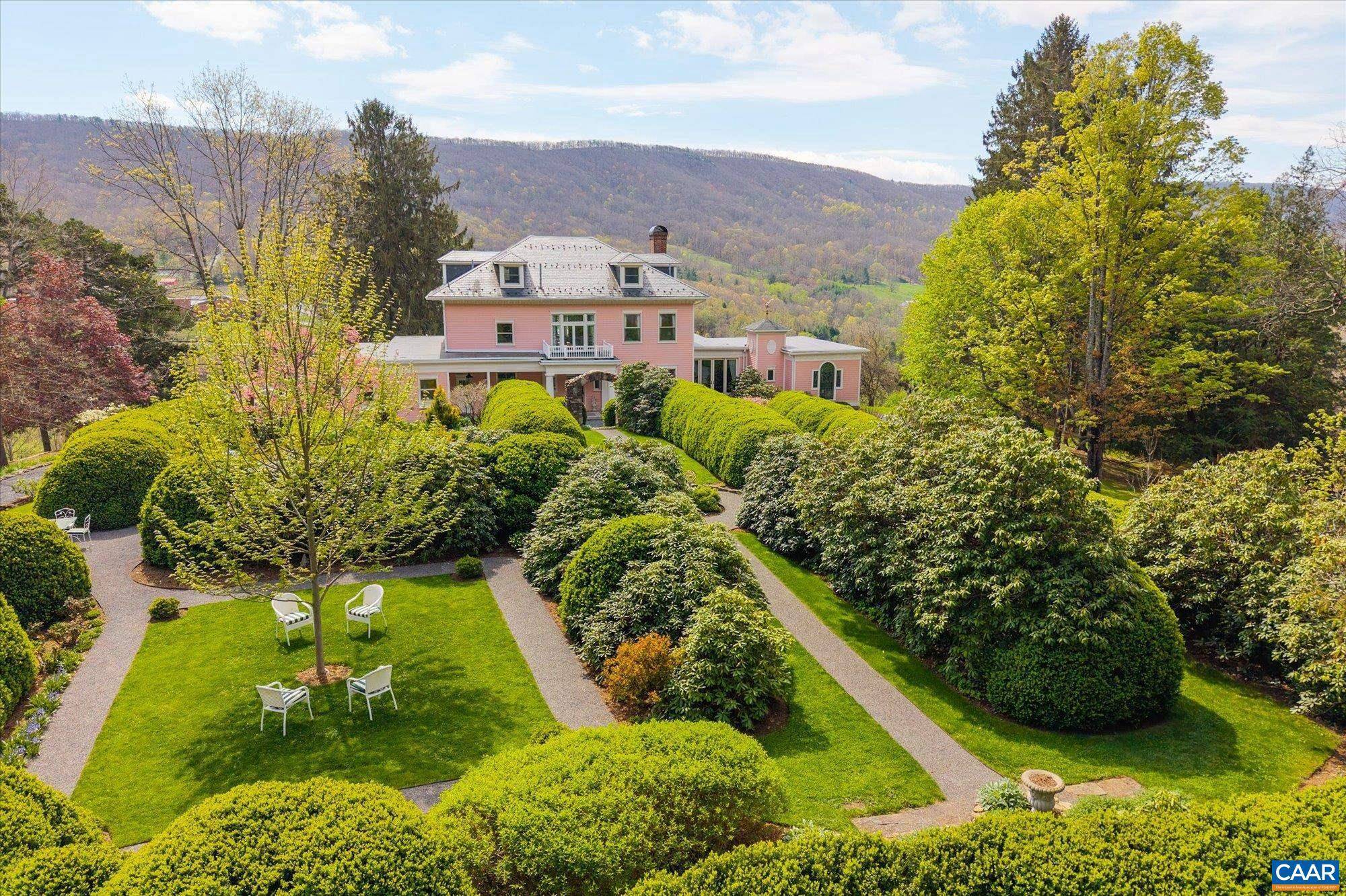 Hot Springs, VA 24445,356 ROUTIER HILL RD